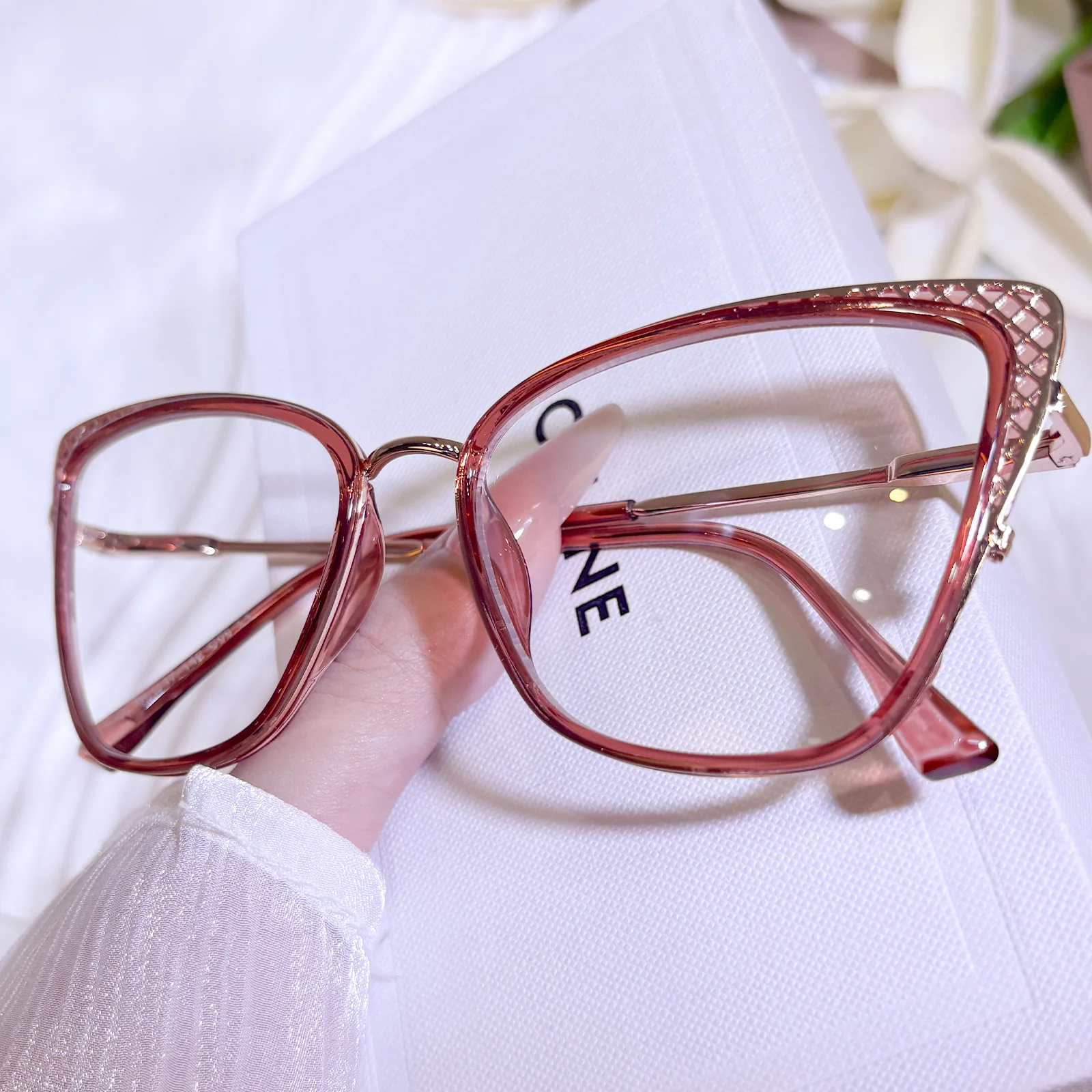 Eulalia Eyeglasses - Image 5