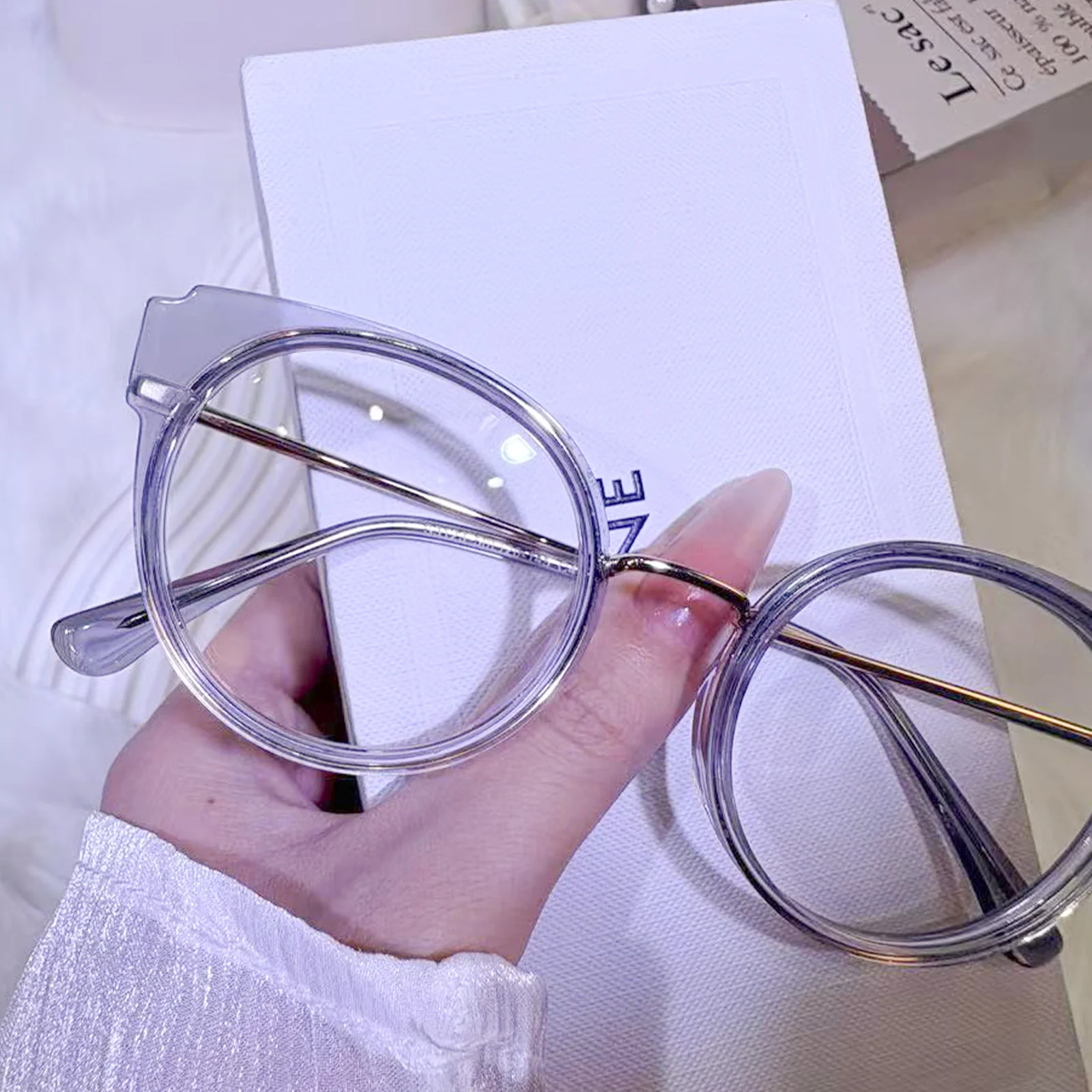 Evadne Eyeglasses - Image 6