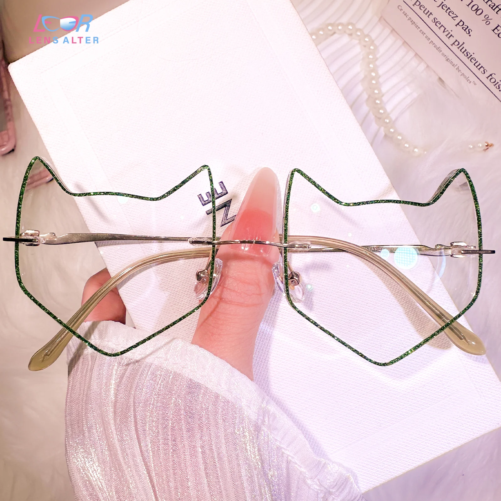 Foxy Eyeglasses - Image 11