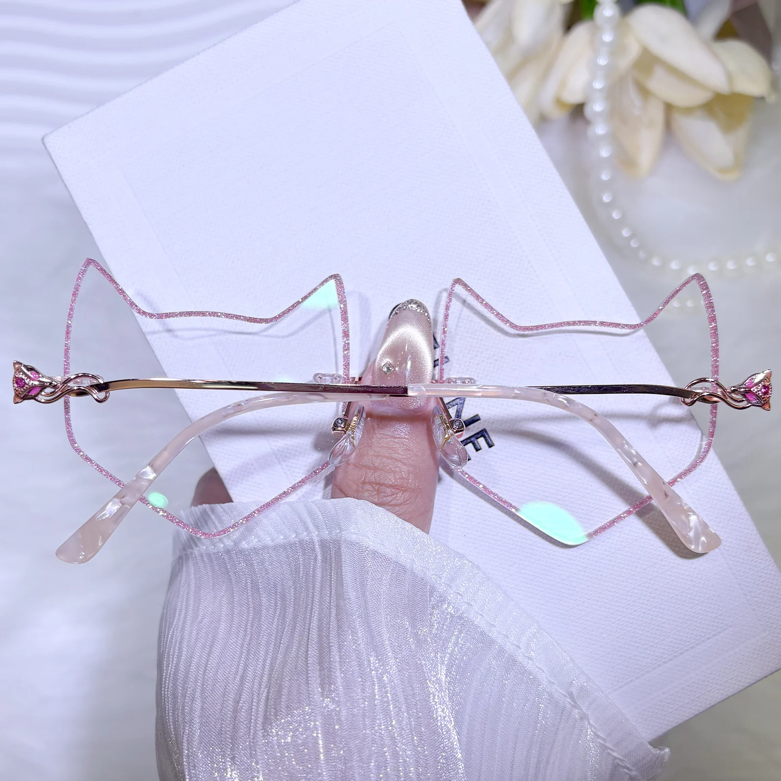 Foxy Eyeglasses - Image 19
