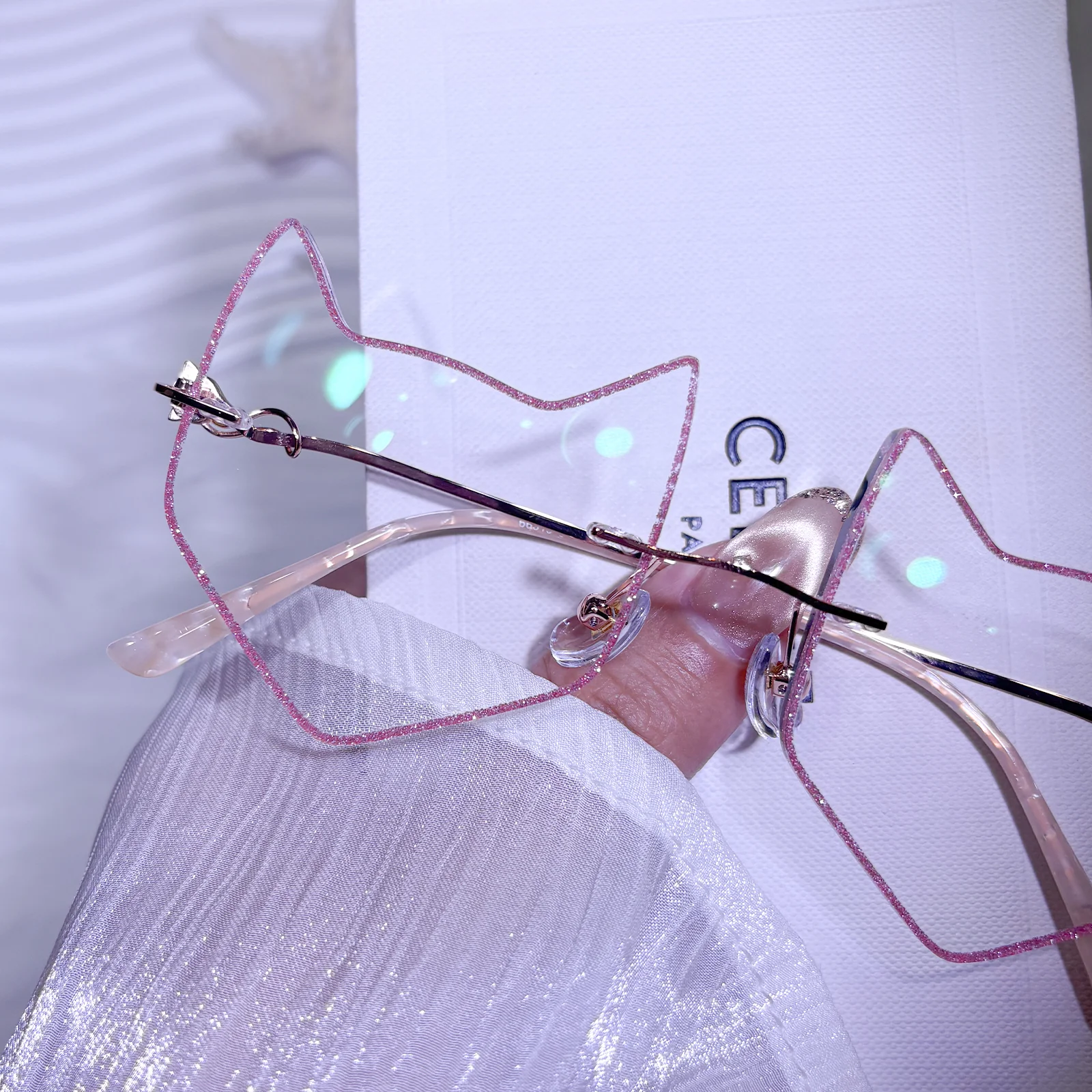 Foxy Eyeglasses - Image 21