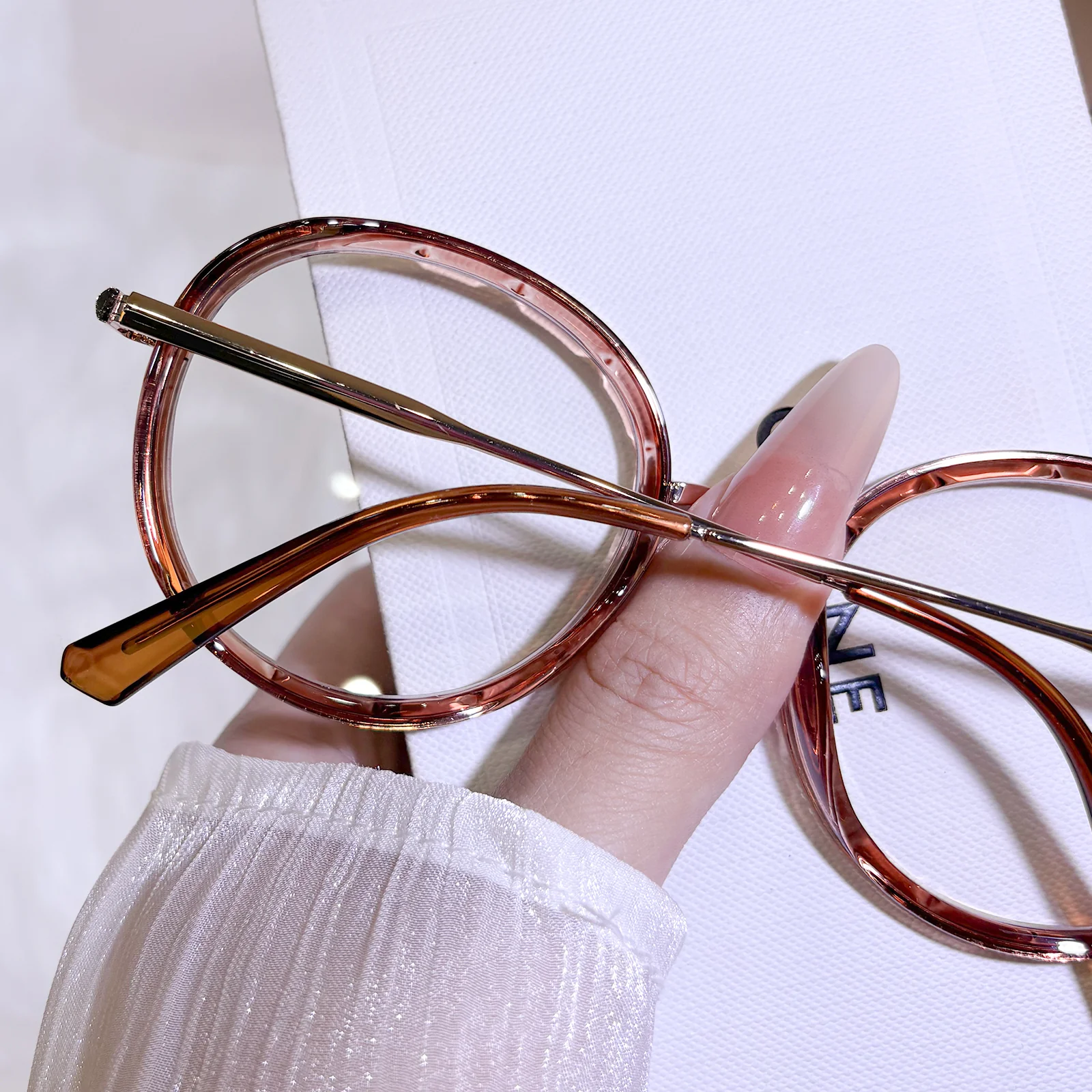 Gaia Eyeglasses - Image 17