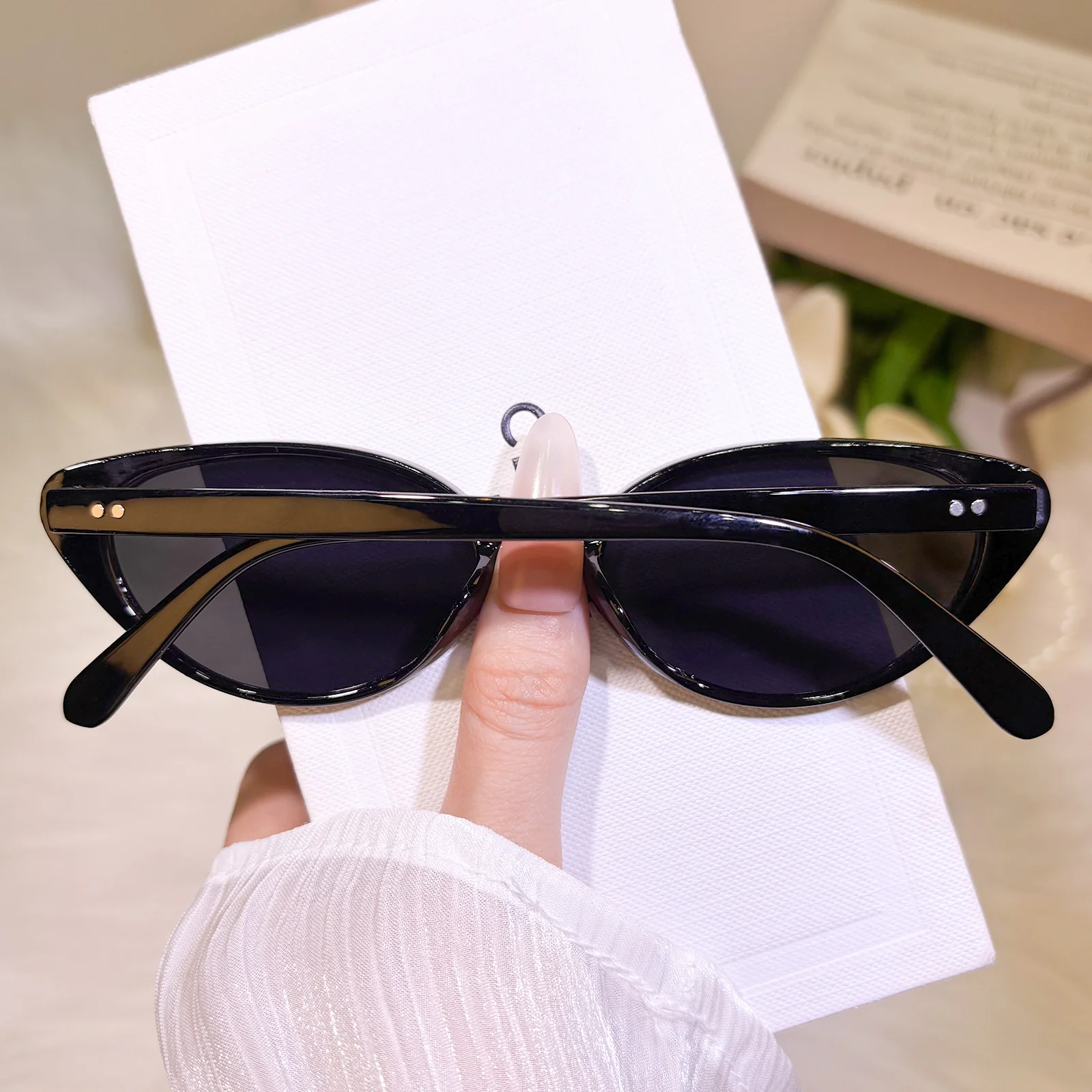 Geena Sunglasses - Image 4