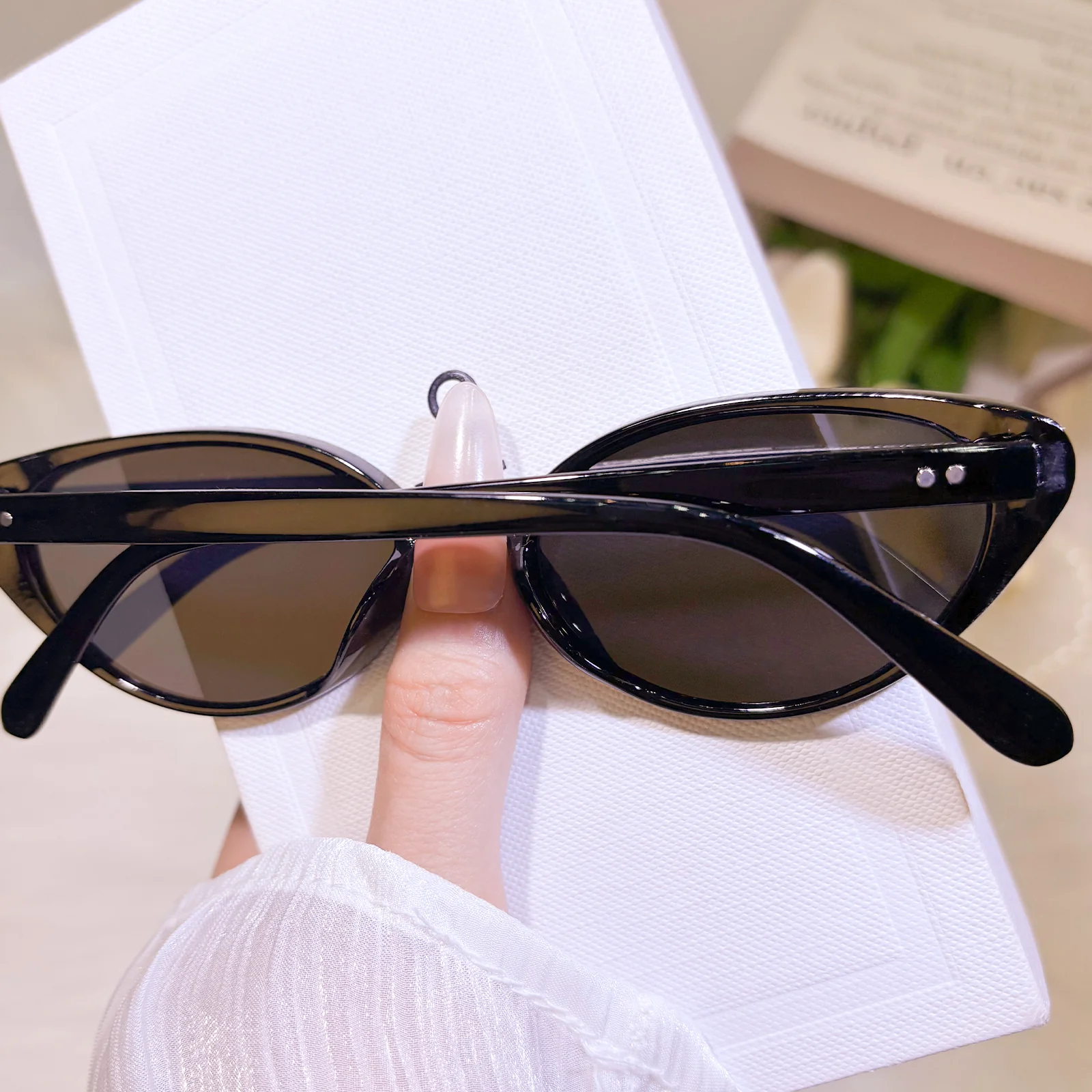 Geena Sunglasses - Image 6