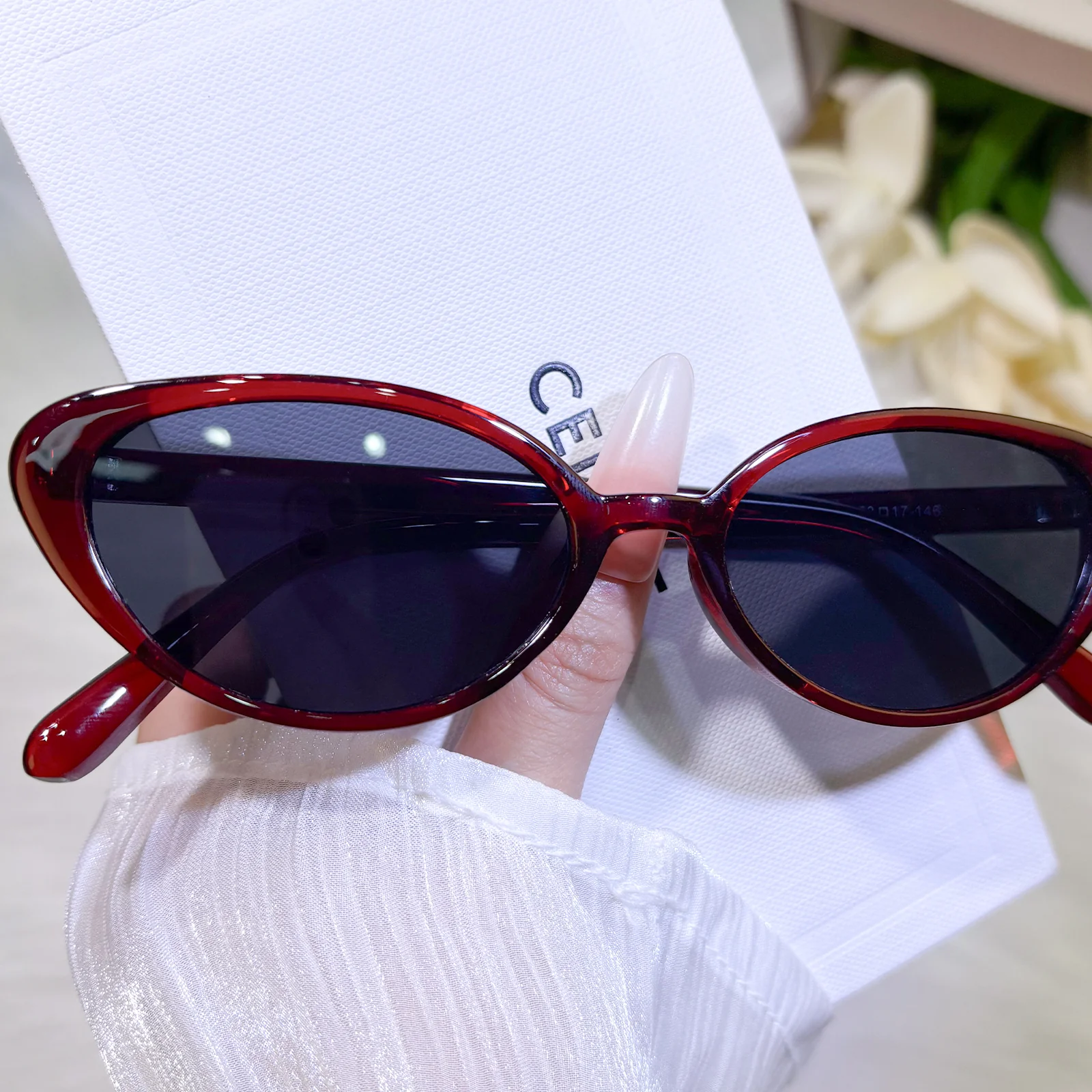 Geena Sunglasses - Image 8