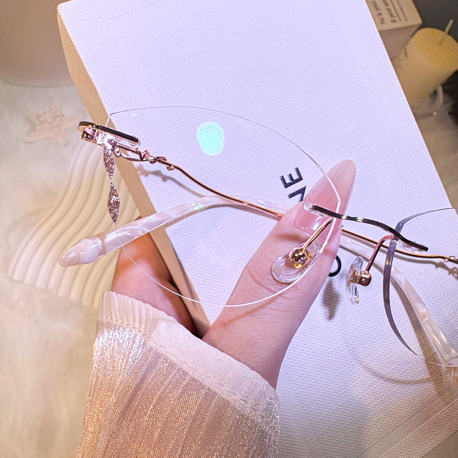 Genie Eyeglasses - Image 5