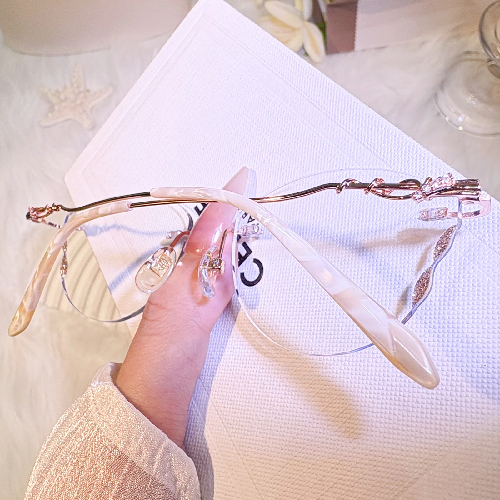 Genie Eyeglasses - Image 7