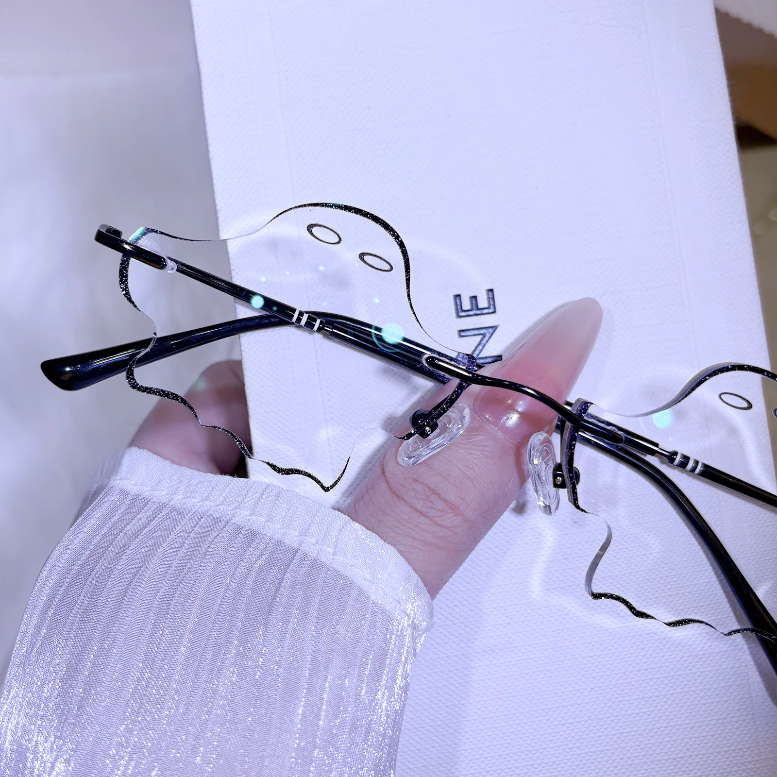 Ghostie Eyeglasses - Image 6