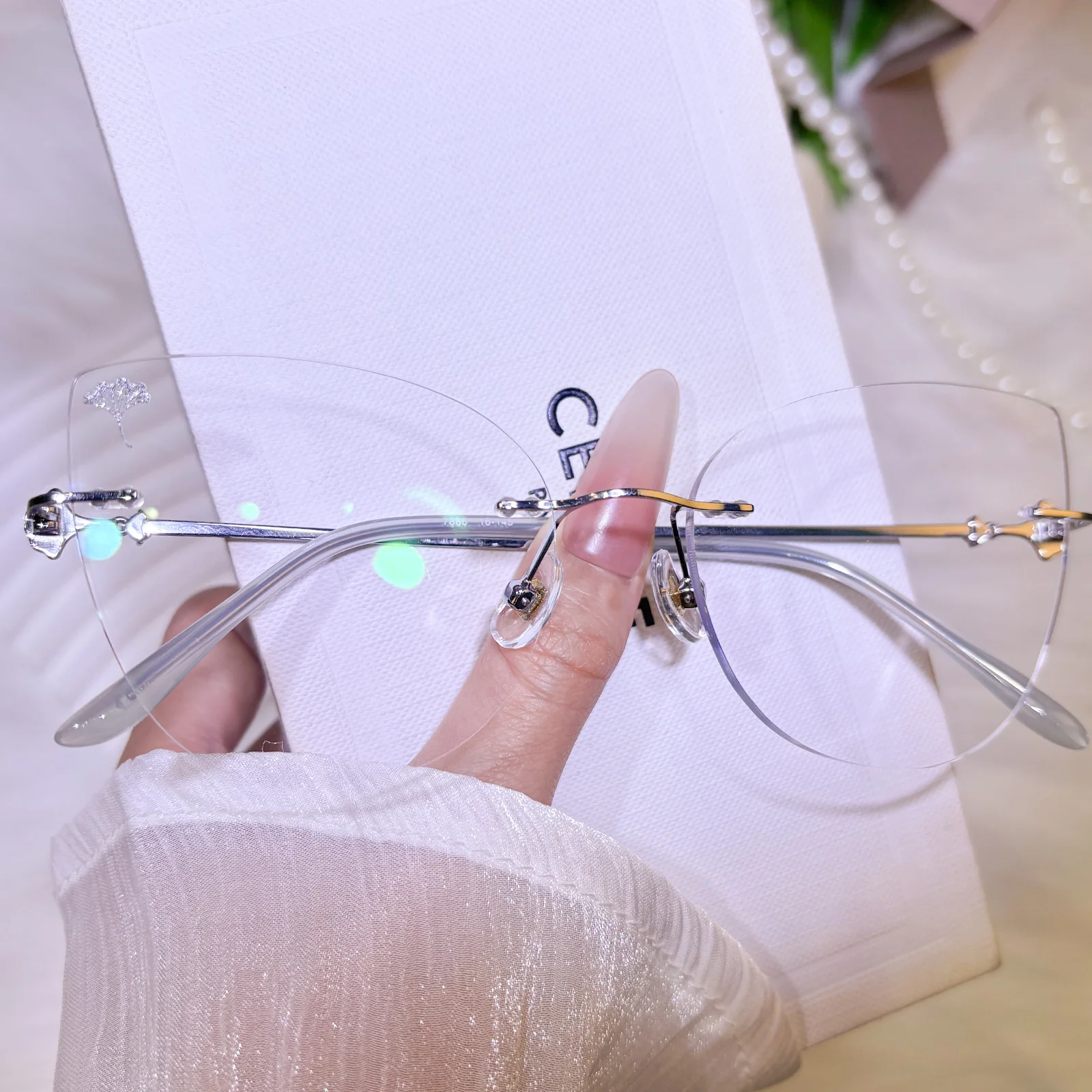Gink Eyeglasses - Image 11