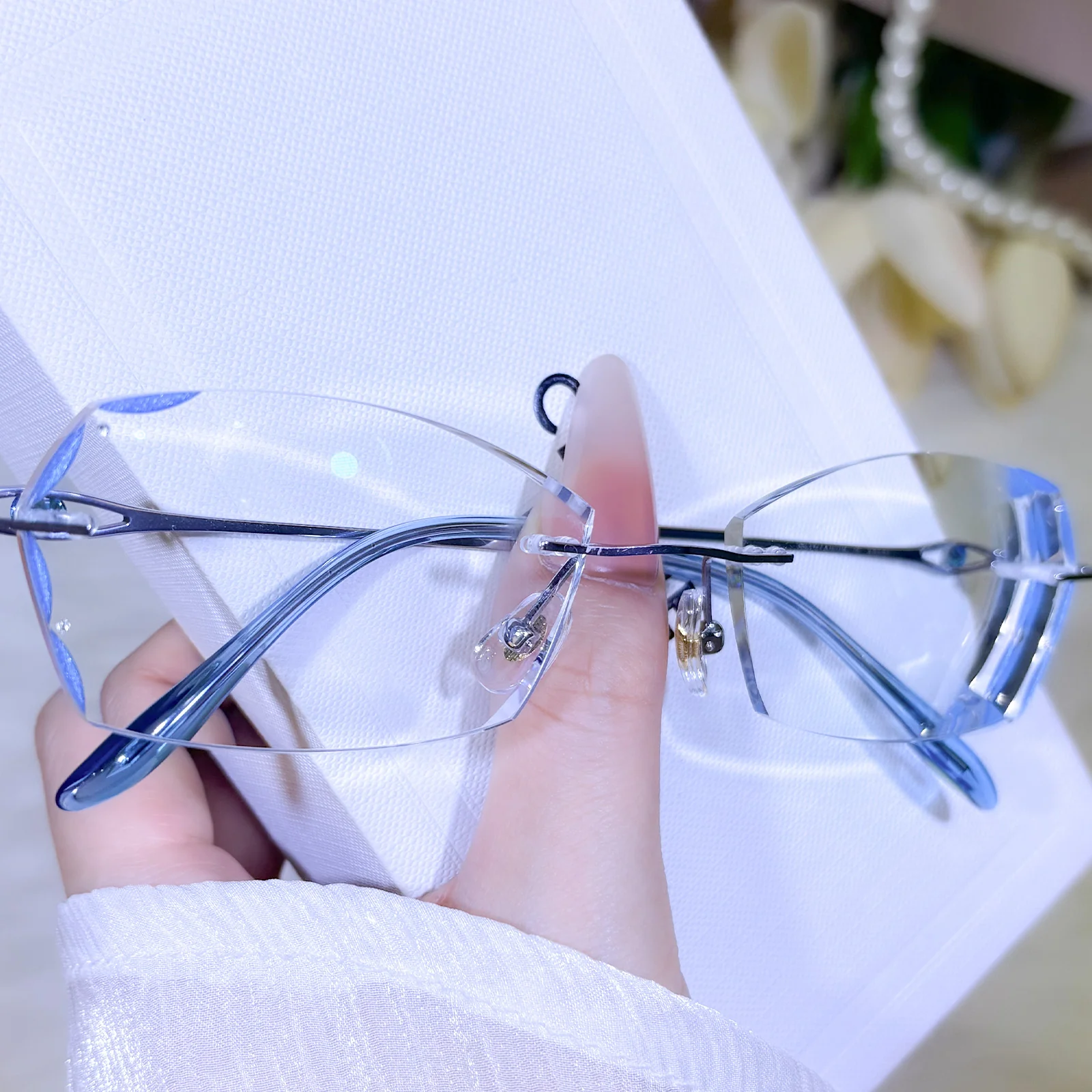 Glacia Eyeglasses - Image 3