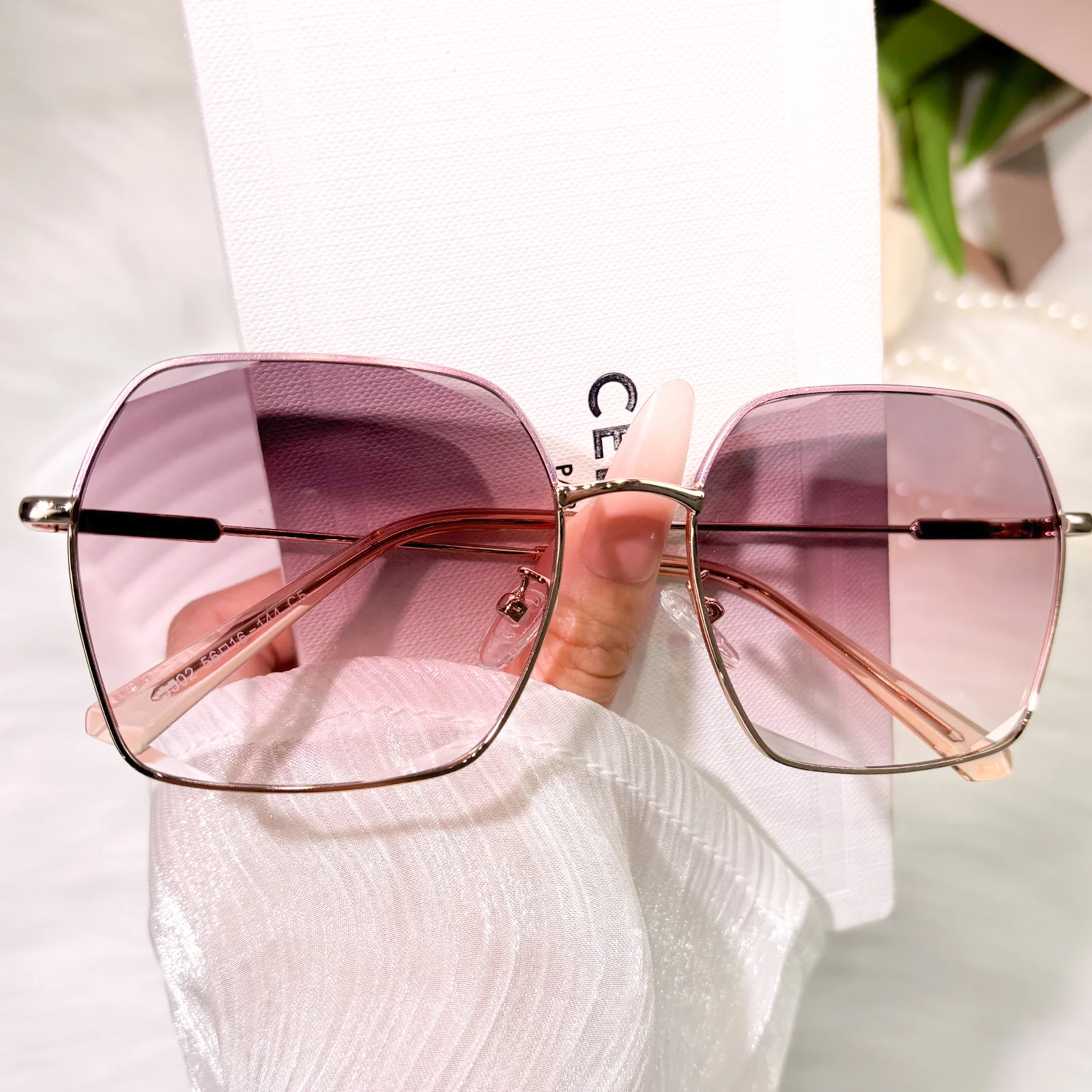Hali Sunglasses - Image 20