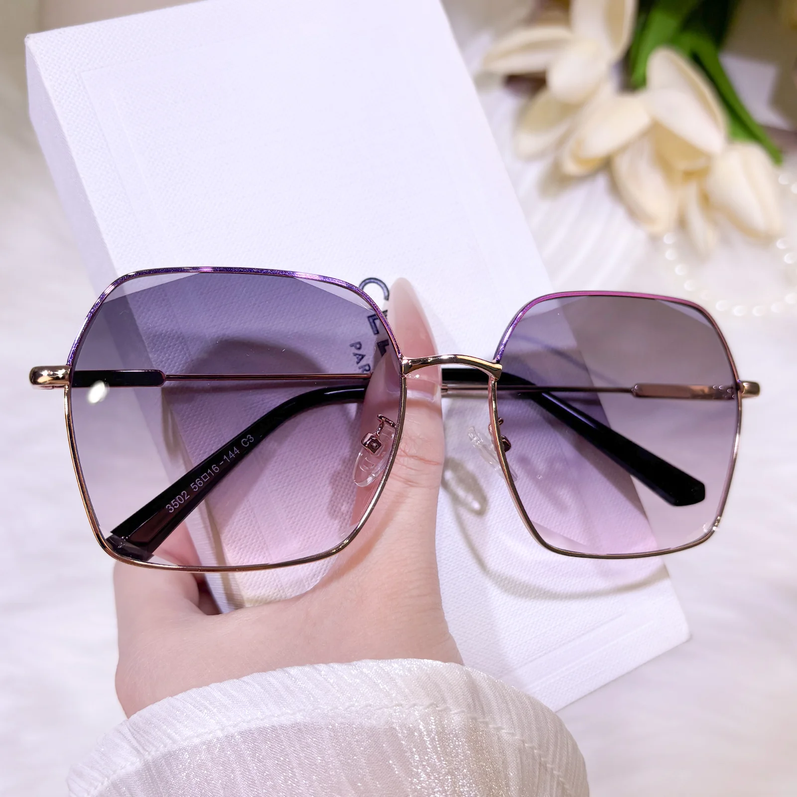 Hali Sunglasses - Image 8