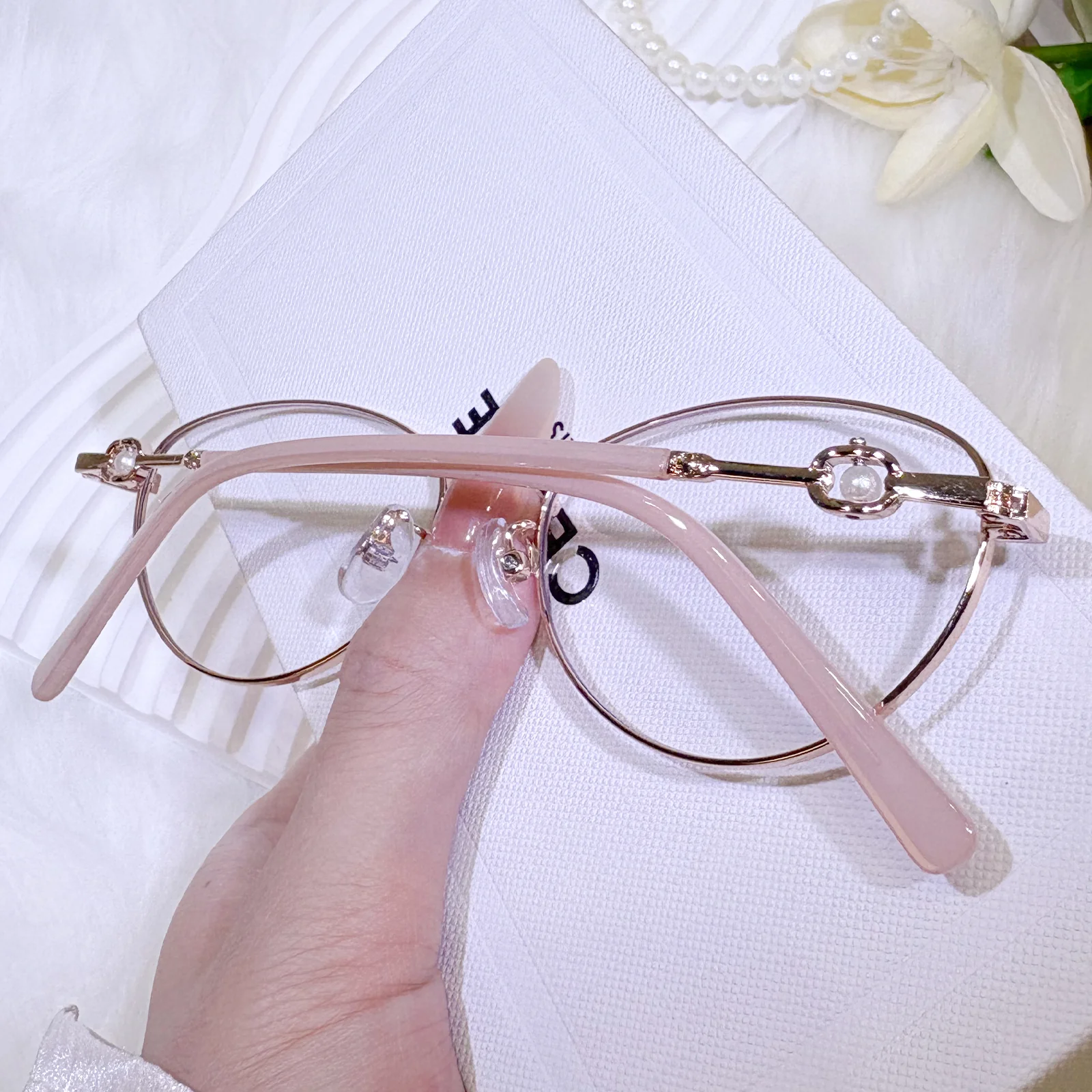 Hima Eyeglasses - Image 12