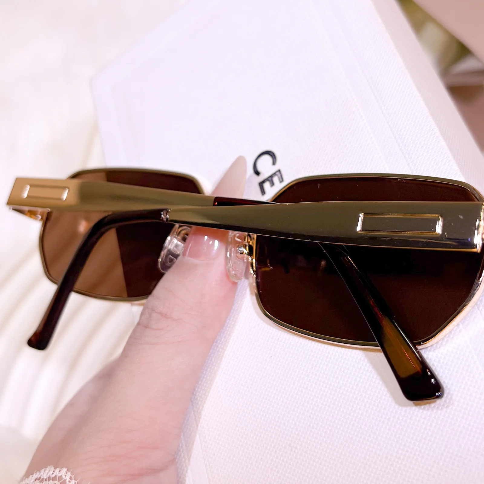 Hypa Sunglasses - Image 9