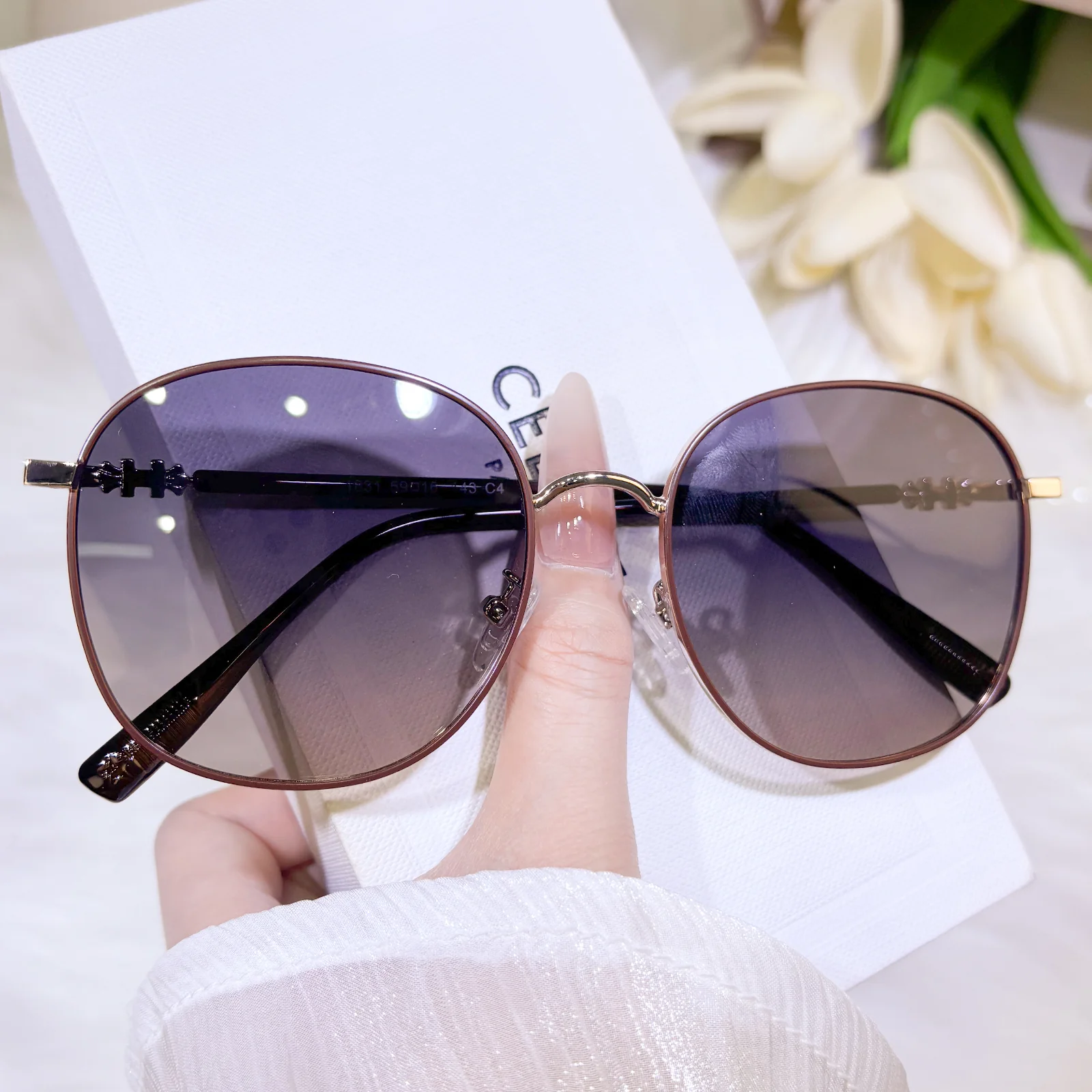Ismara Sunglasses - Image 8