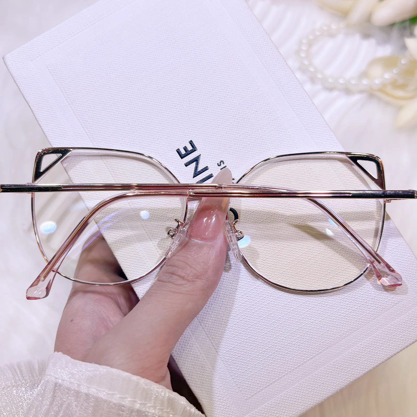 Ismeria Eyeglasses - Image 10