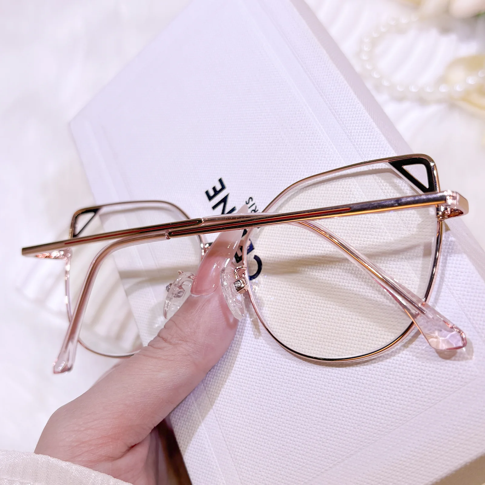 Ismeria Eyeglasses - Image 11
