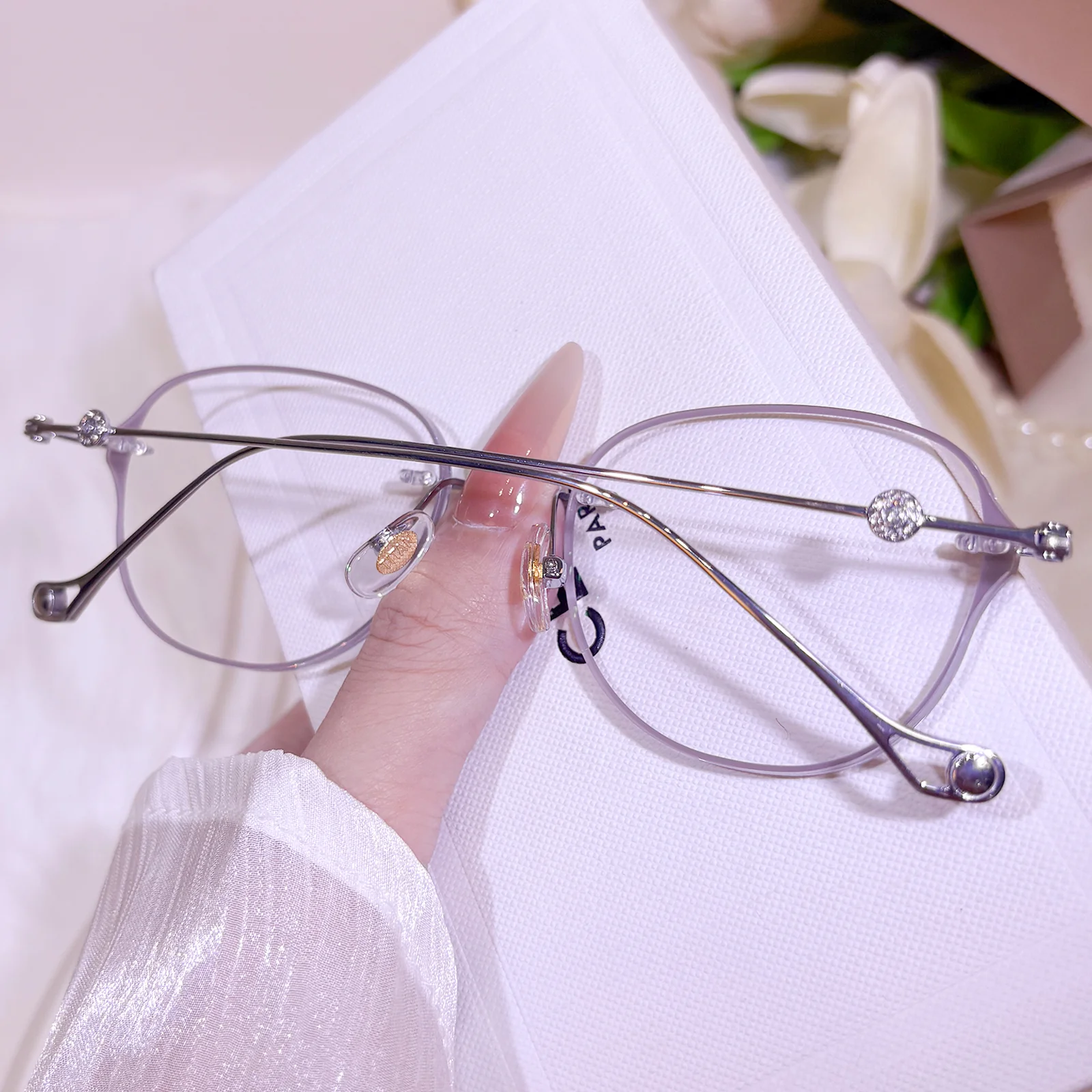 Ivra Eyeglasses - Image 8