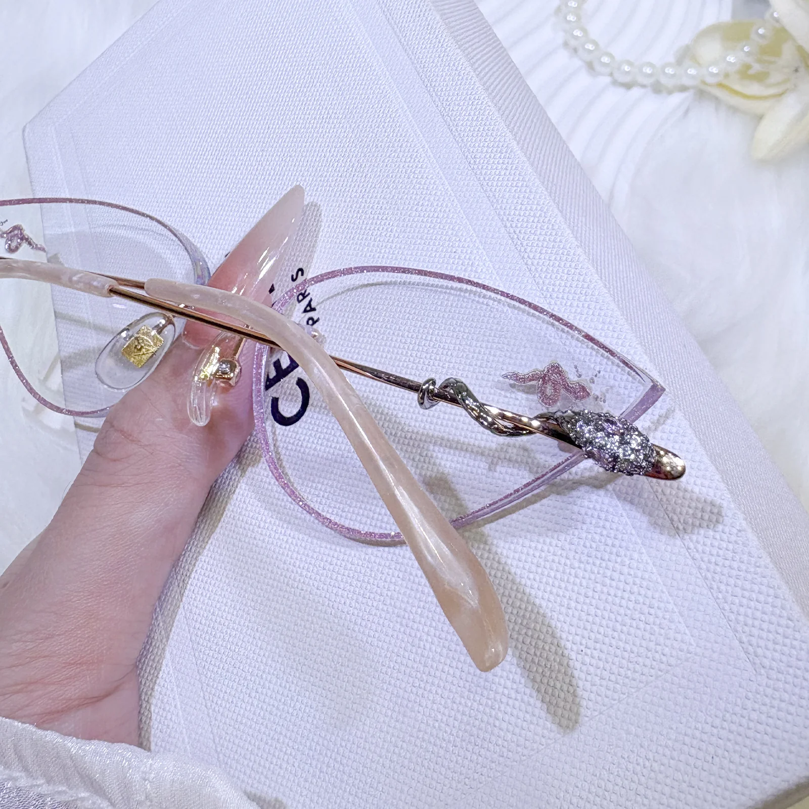 Jade Eyeglasses - Image 17