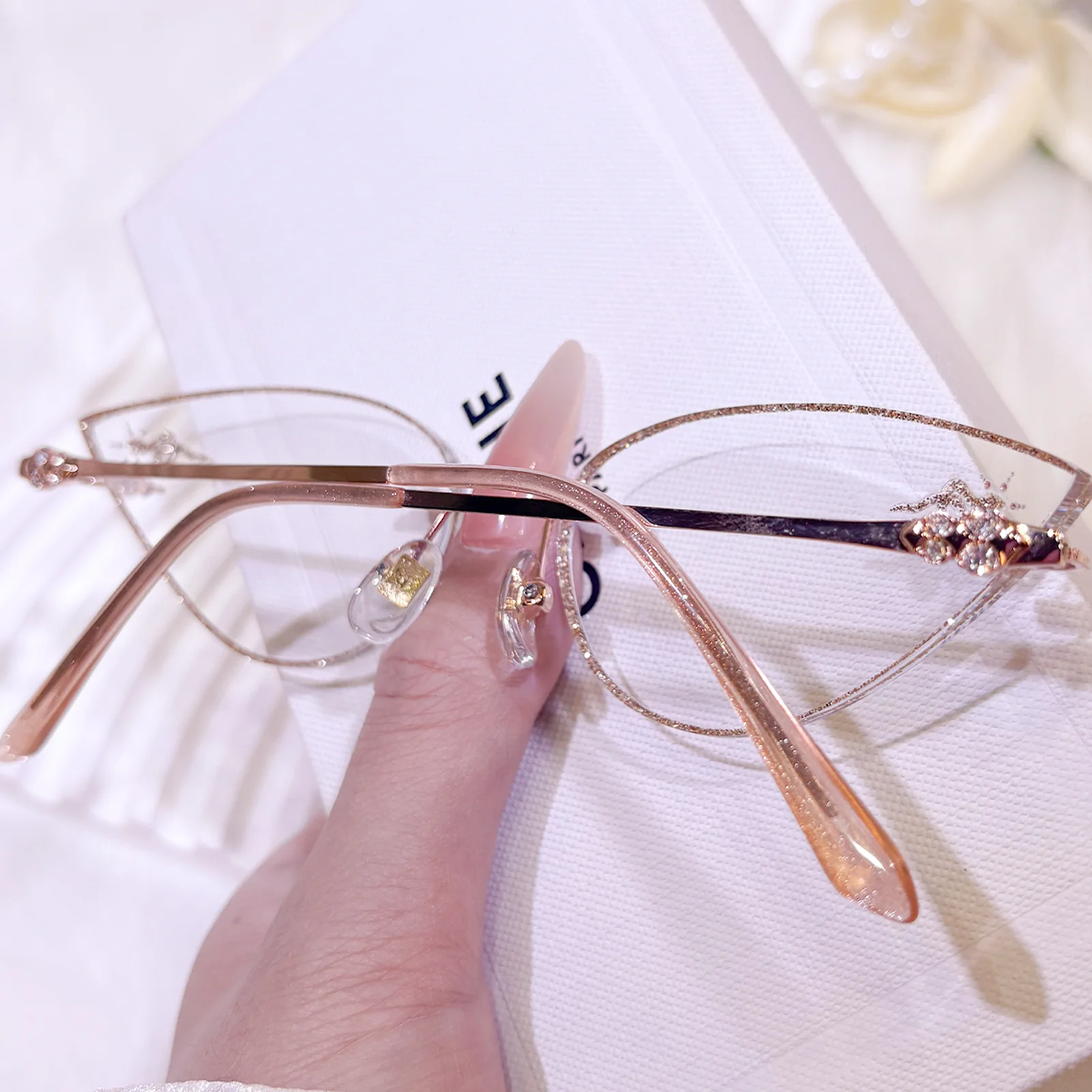 Jade Eyeglasses - Image 25