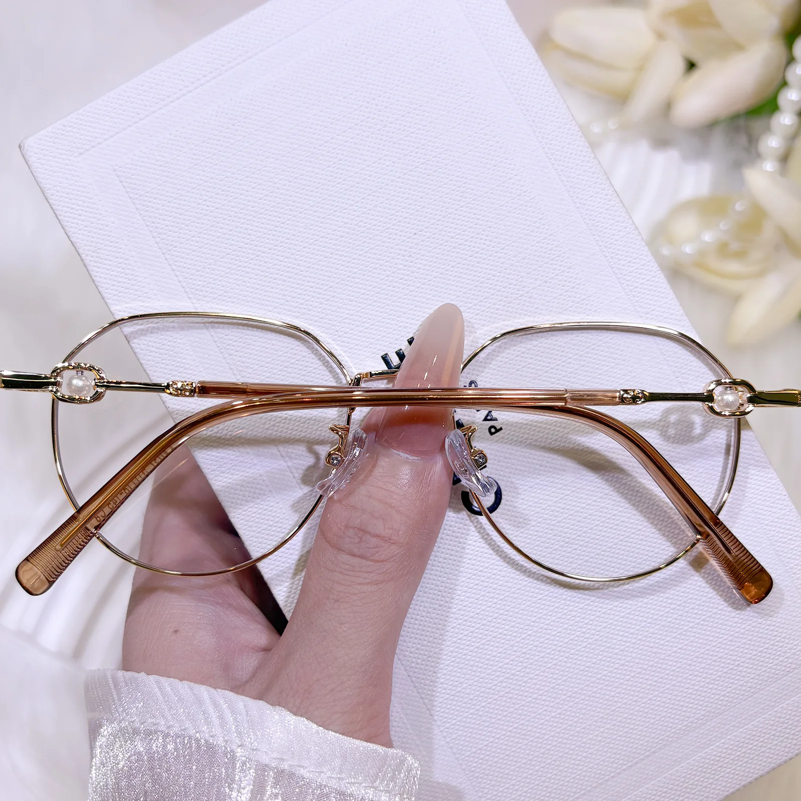 Jane Eyeglasses - Image 11