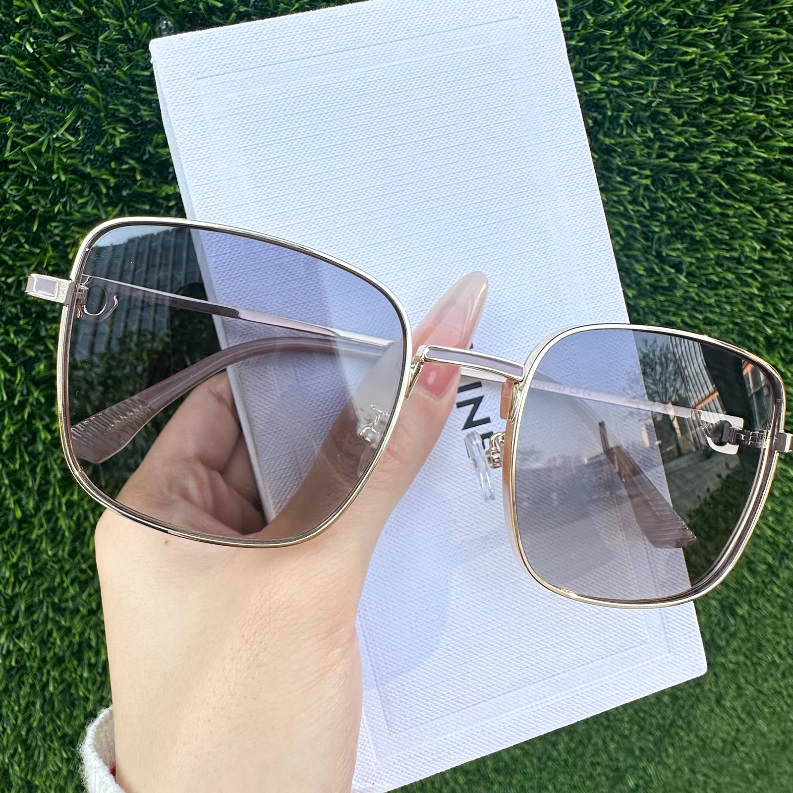 Jayne Sunglasses - Image 2