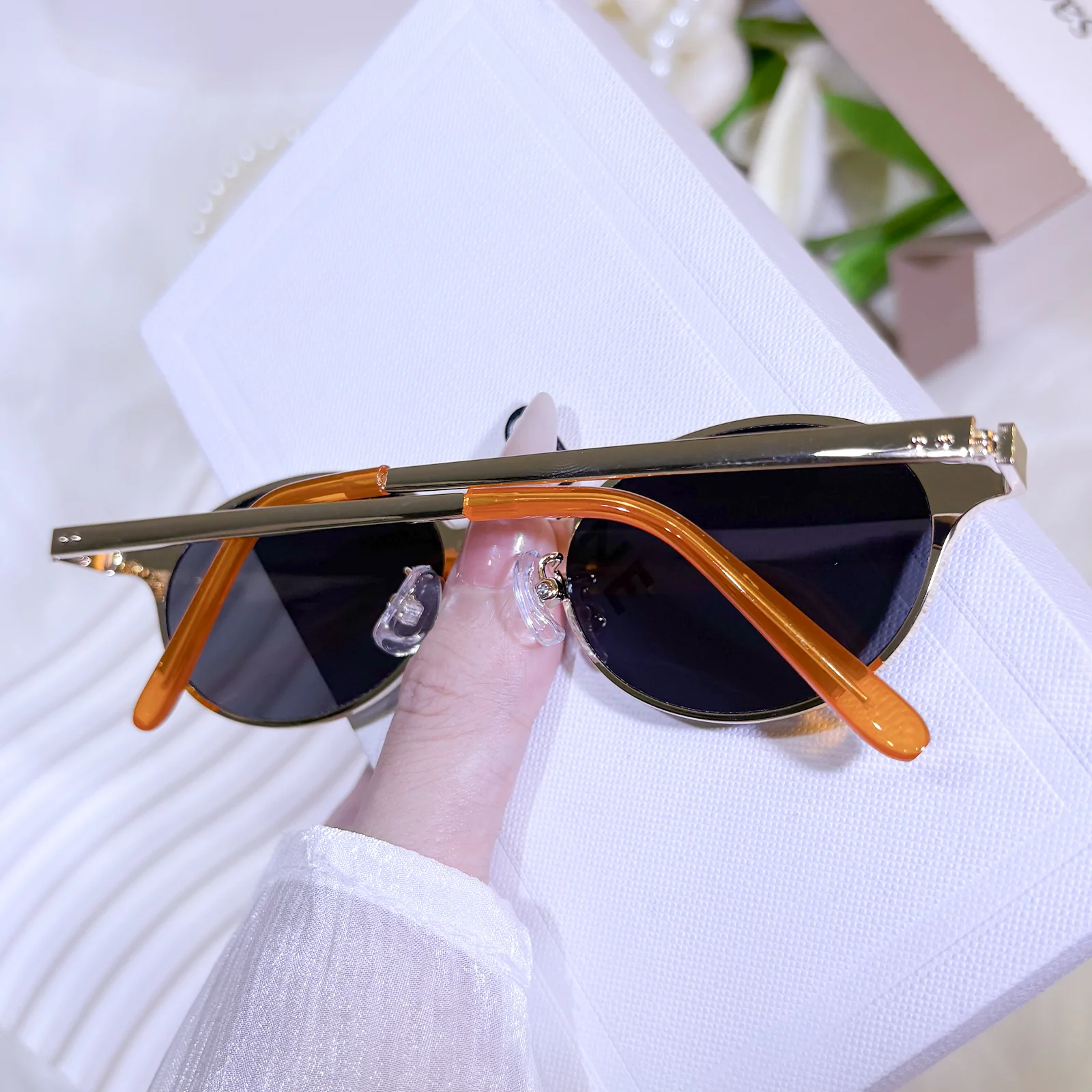 Kairis Sunglasses - Image 10