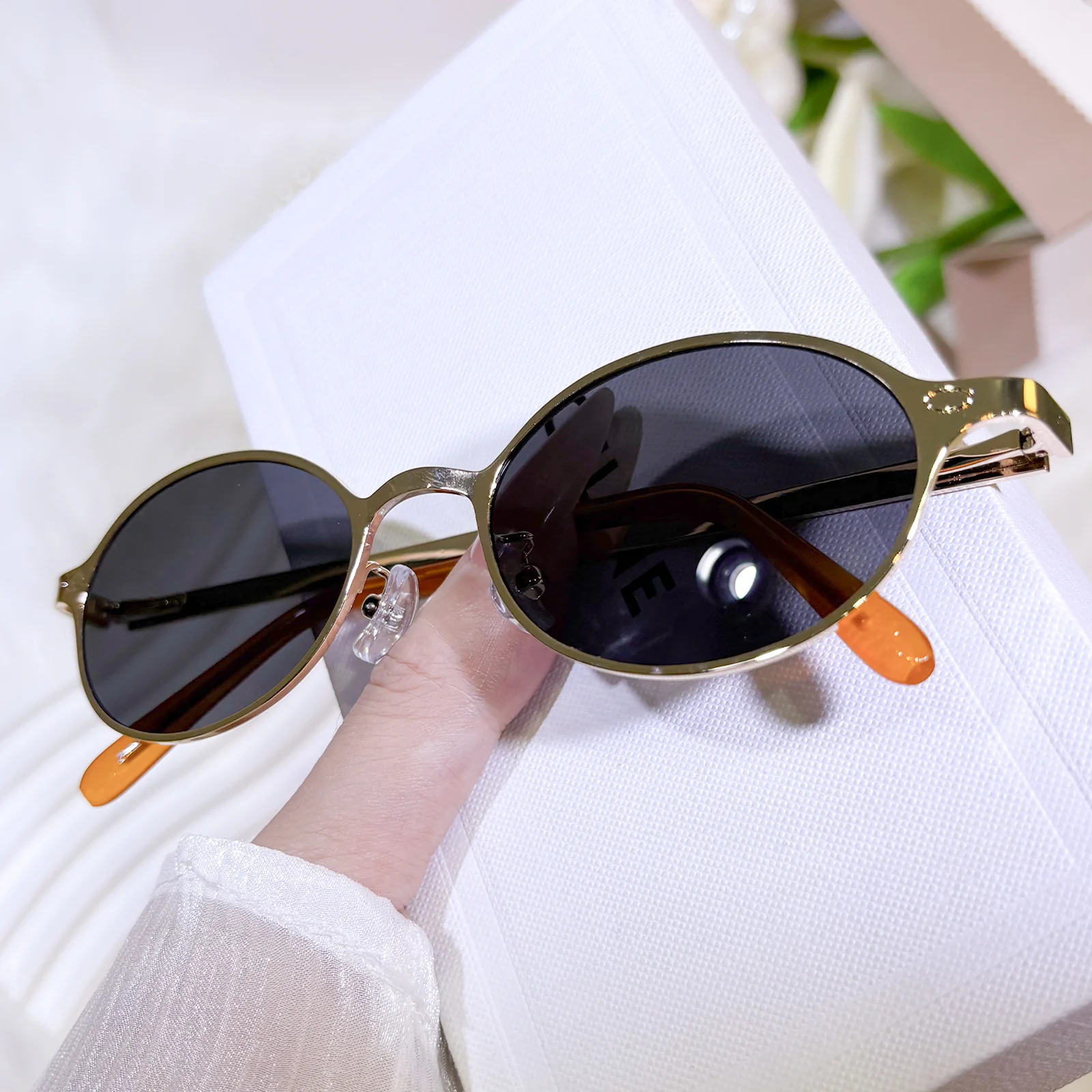 Kairis Sunglasses - Image 9