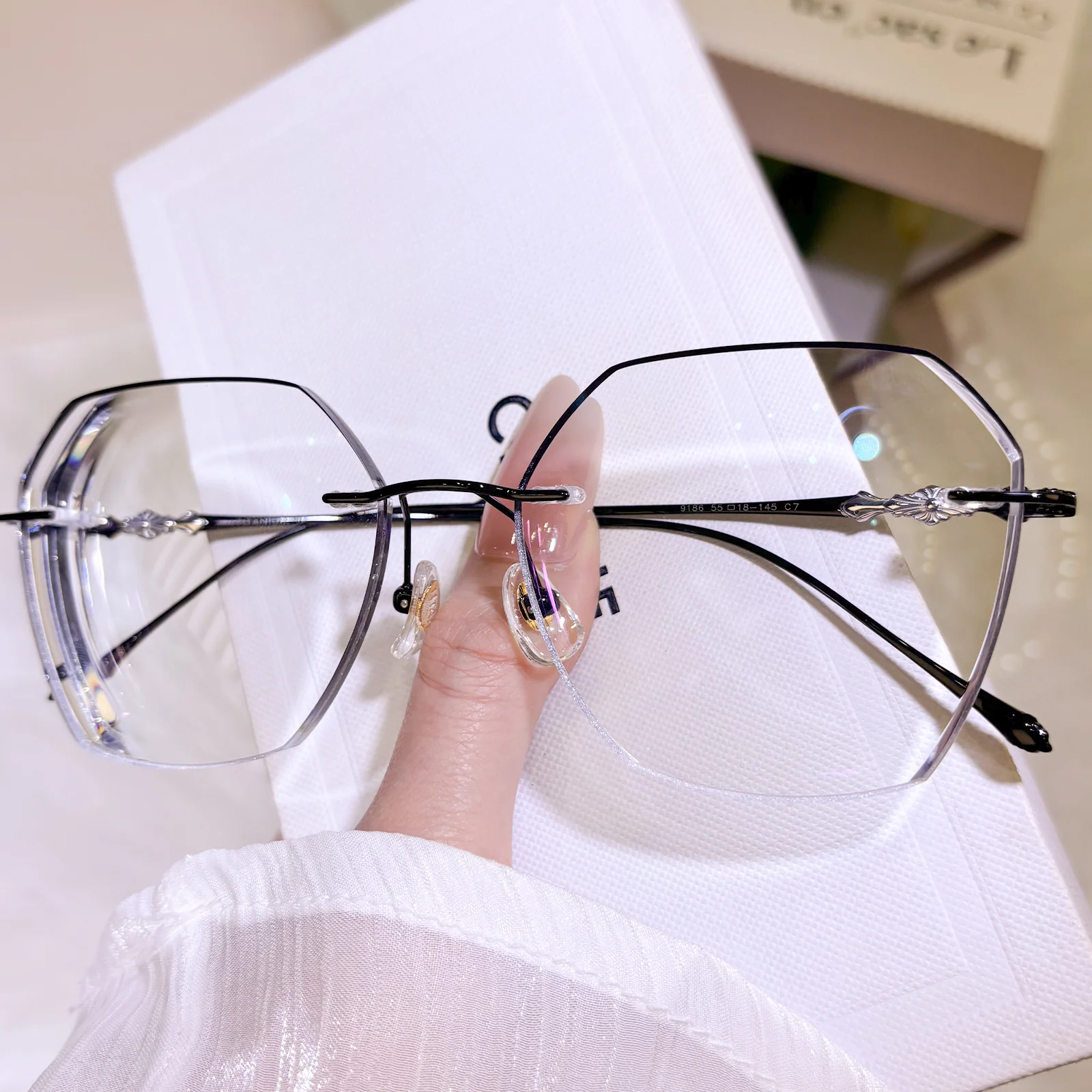 Kelvin Eyeglasses - Image 3