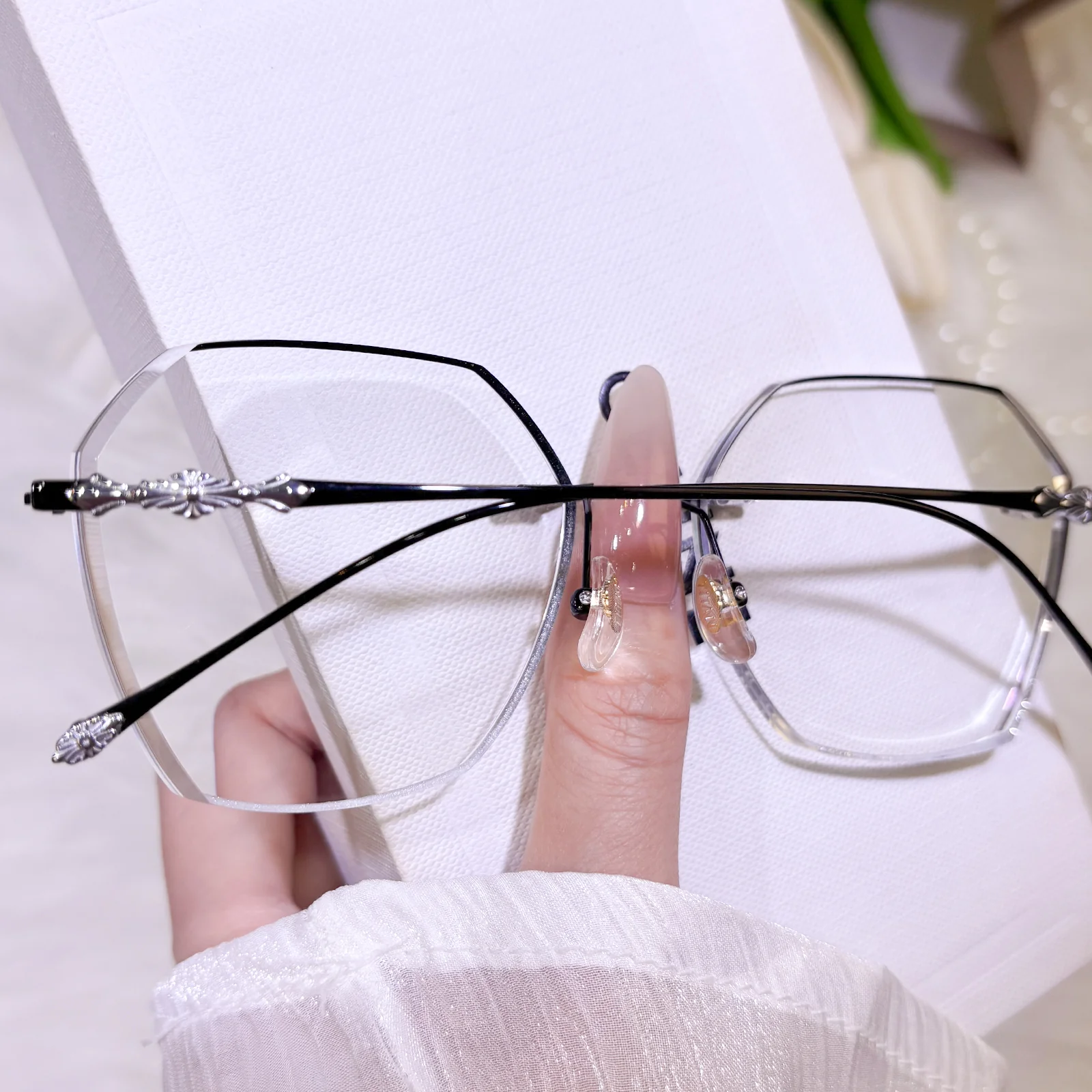 Kelvin Eyeglasses - Image 5