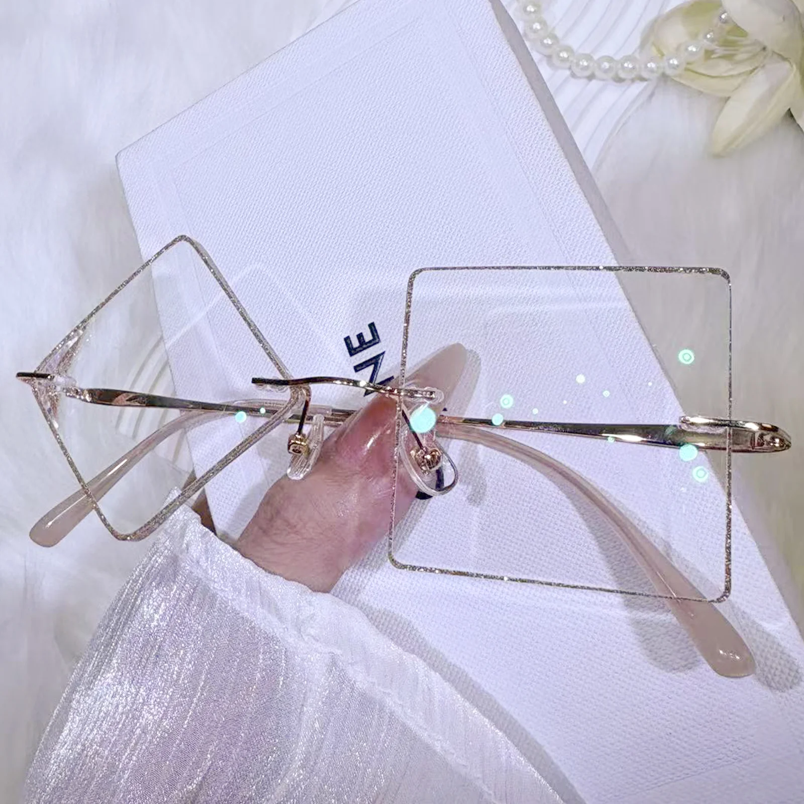 Kiki Eyeglasses - Image 5
