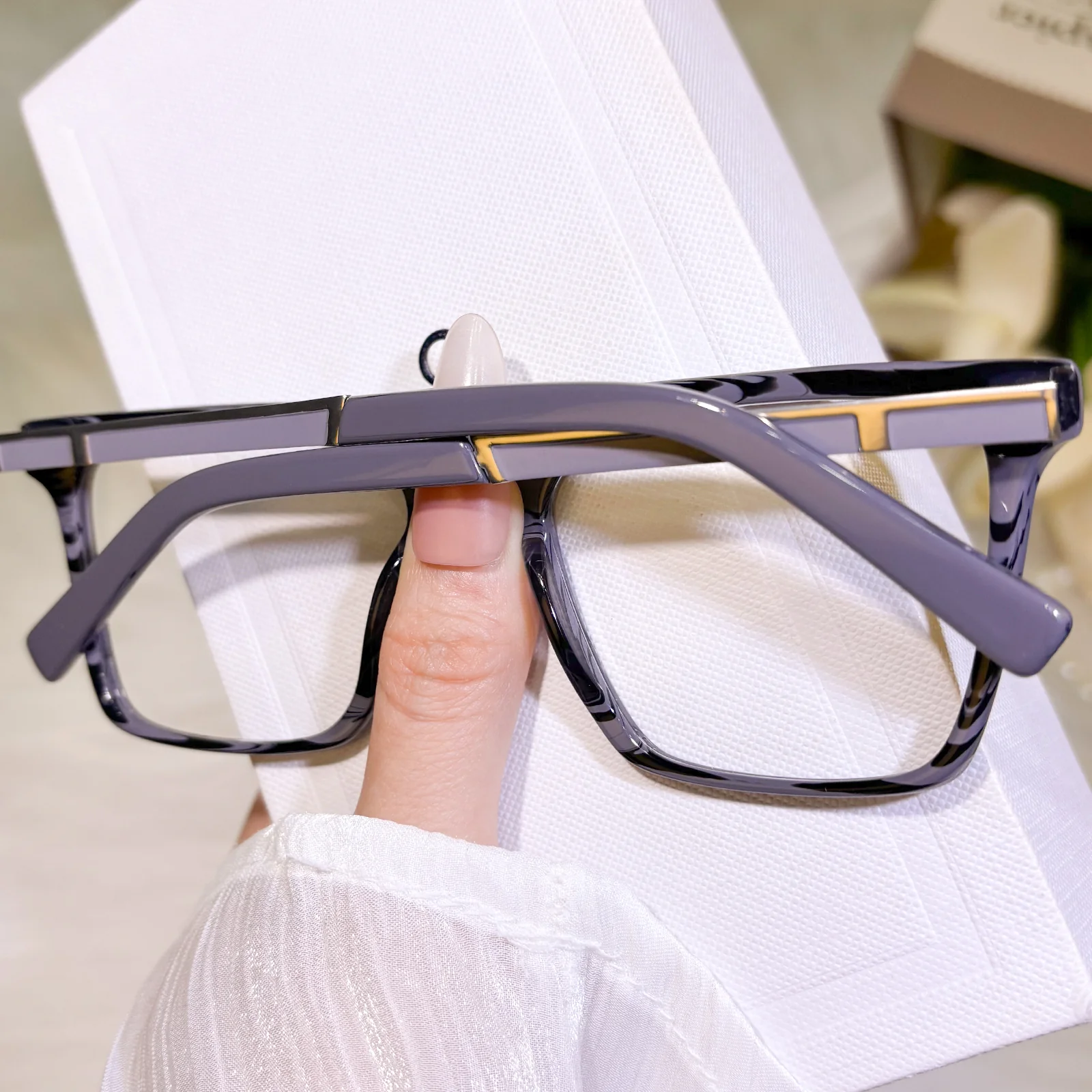 Kim Eyeglasses - Image 18