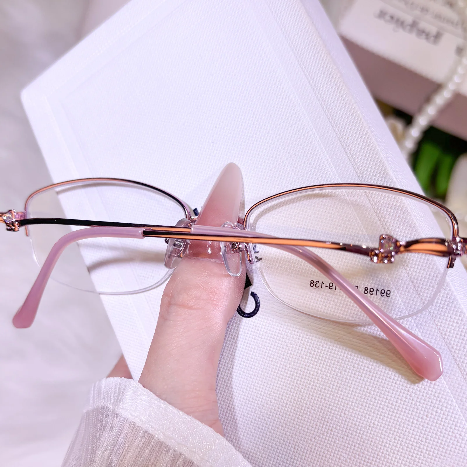 Kya Eyeglasses - Image 12