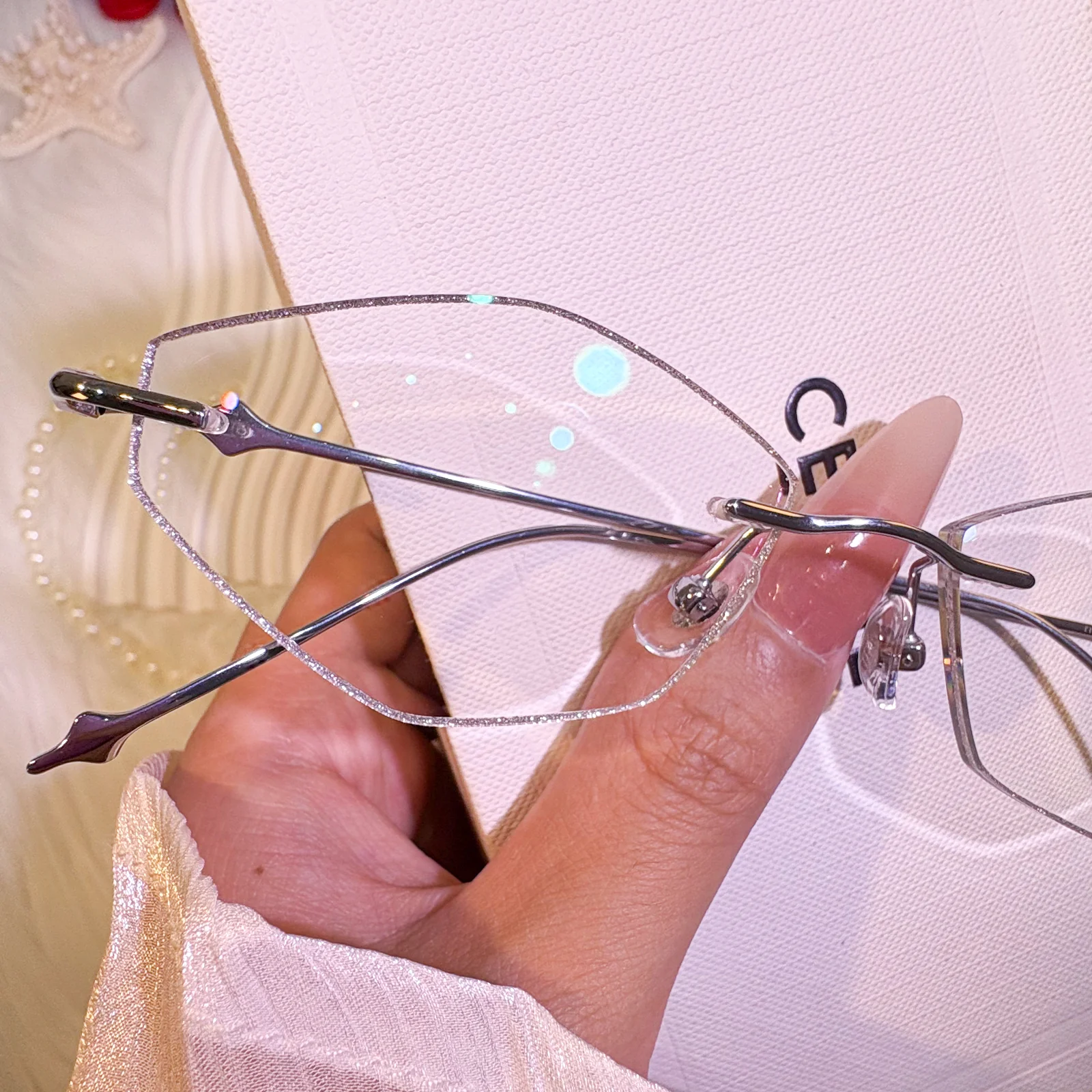 Lami Eyeglasses - Image 12