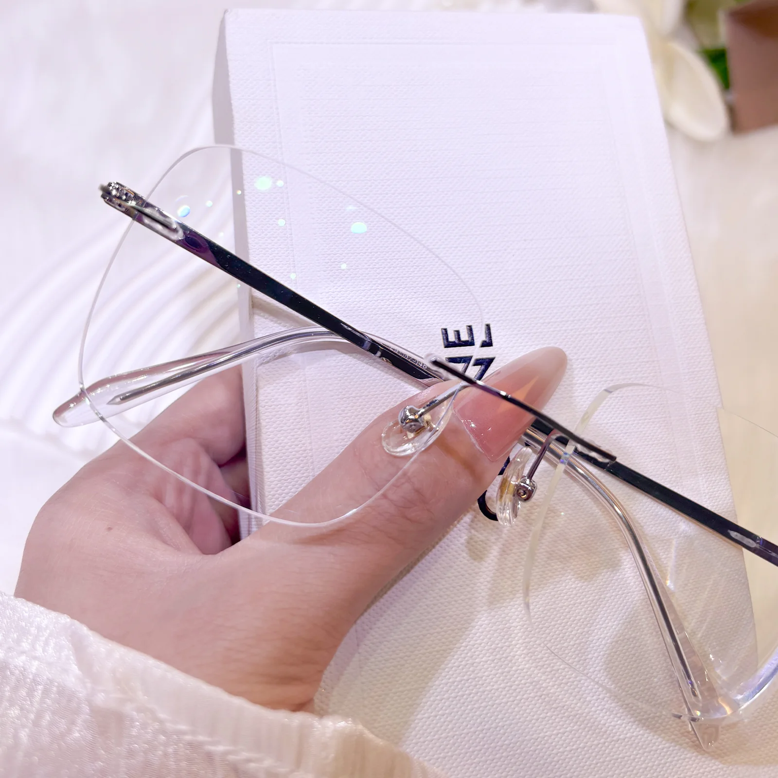 Larson Eyeglasses - Image 3