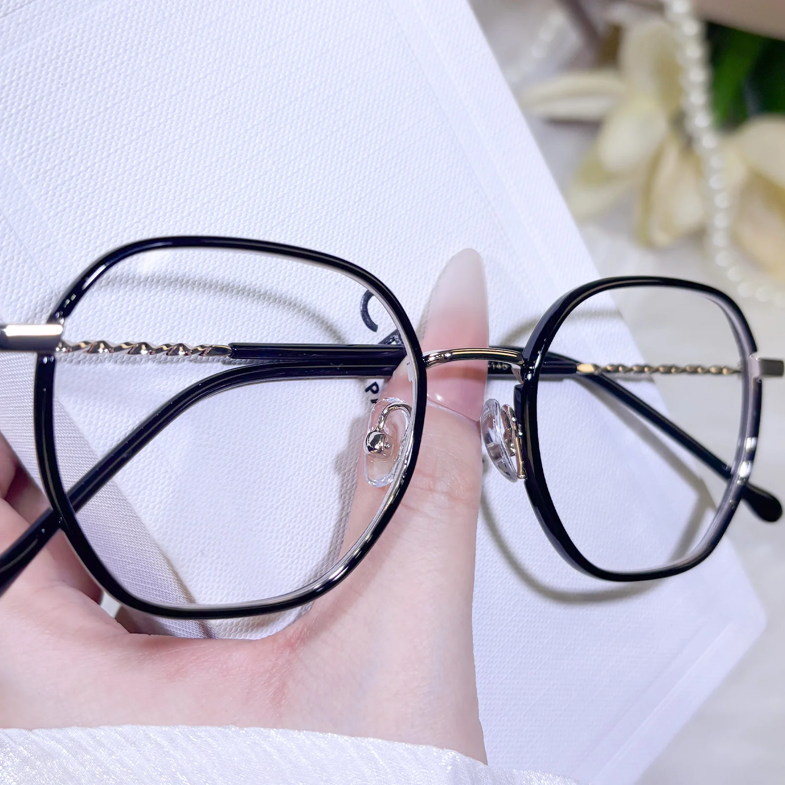 Layne Eyeglasses - Image 2
