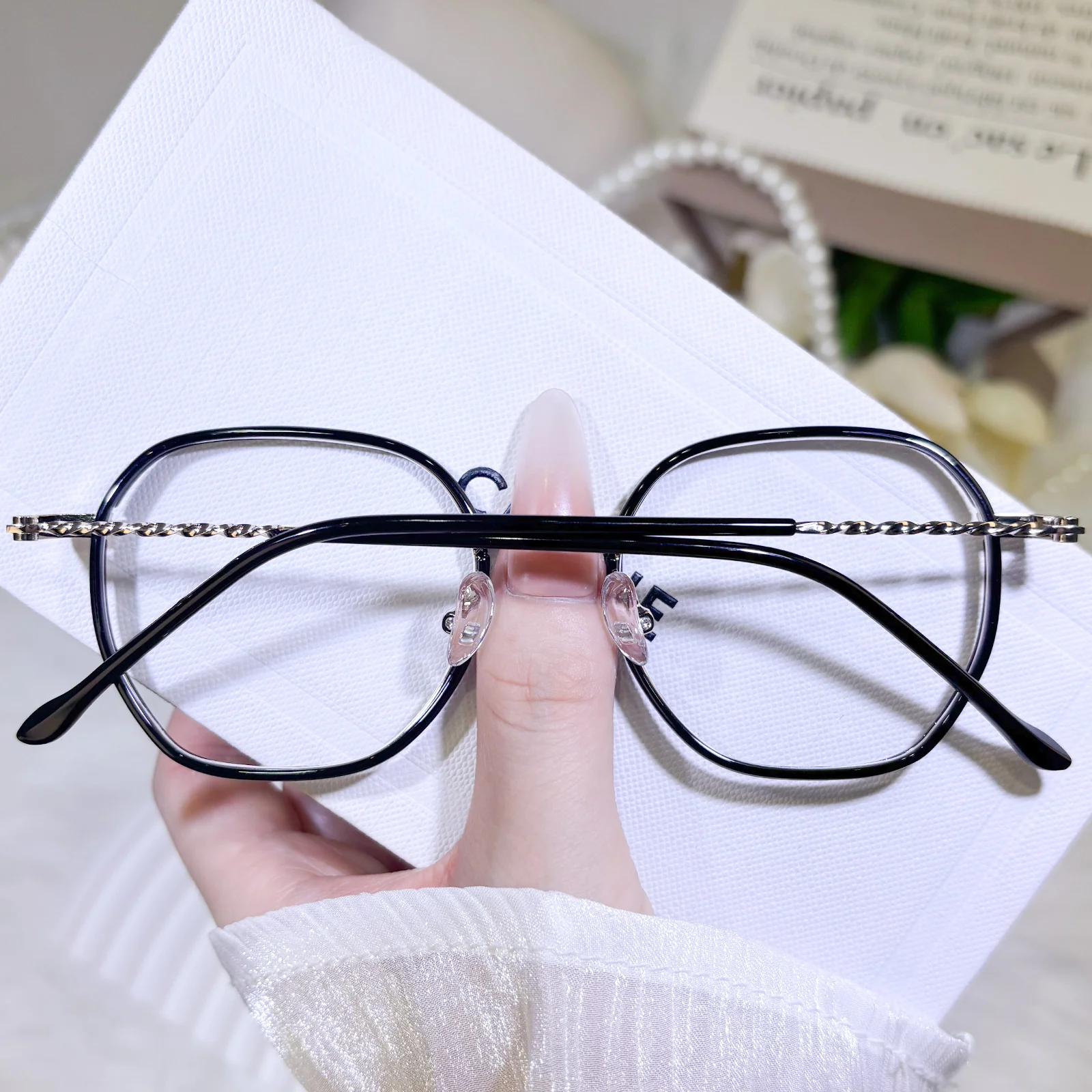 Layne Eyeglasses - Image 4