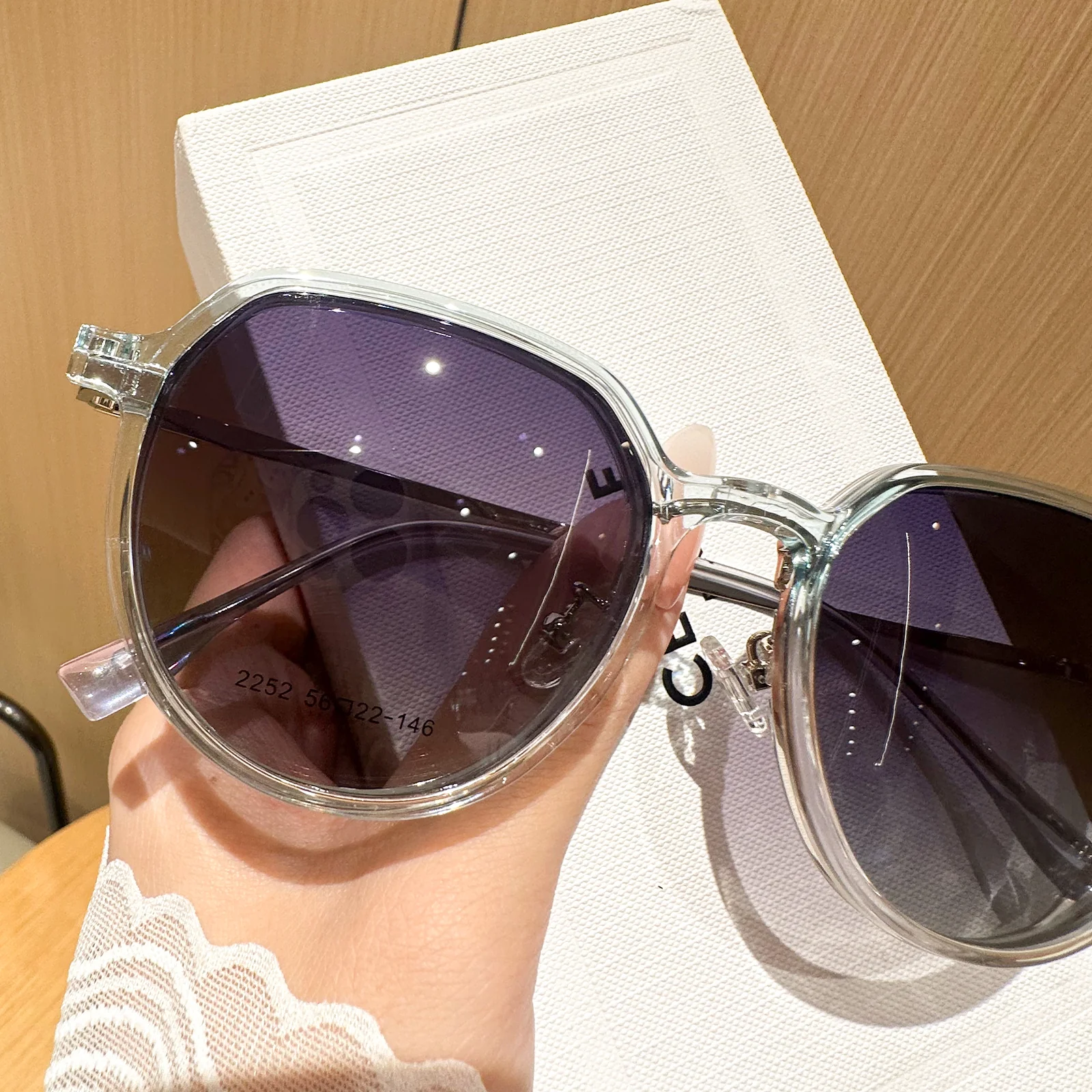 Leah Sunglasses - Image 4