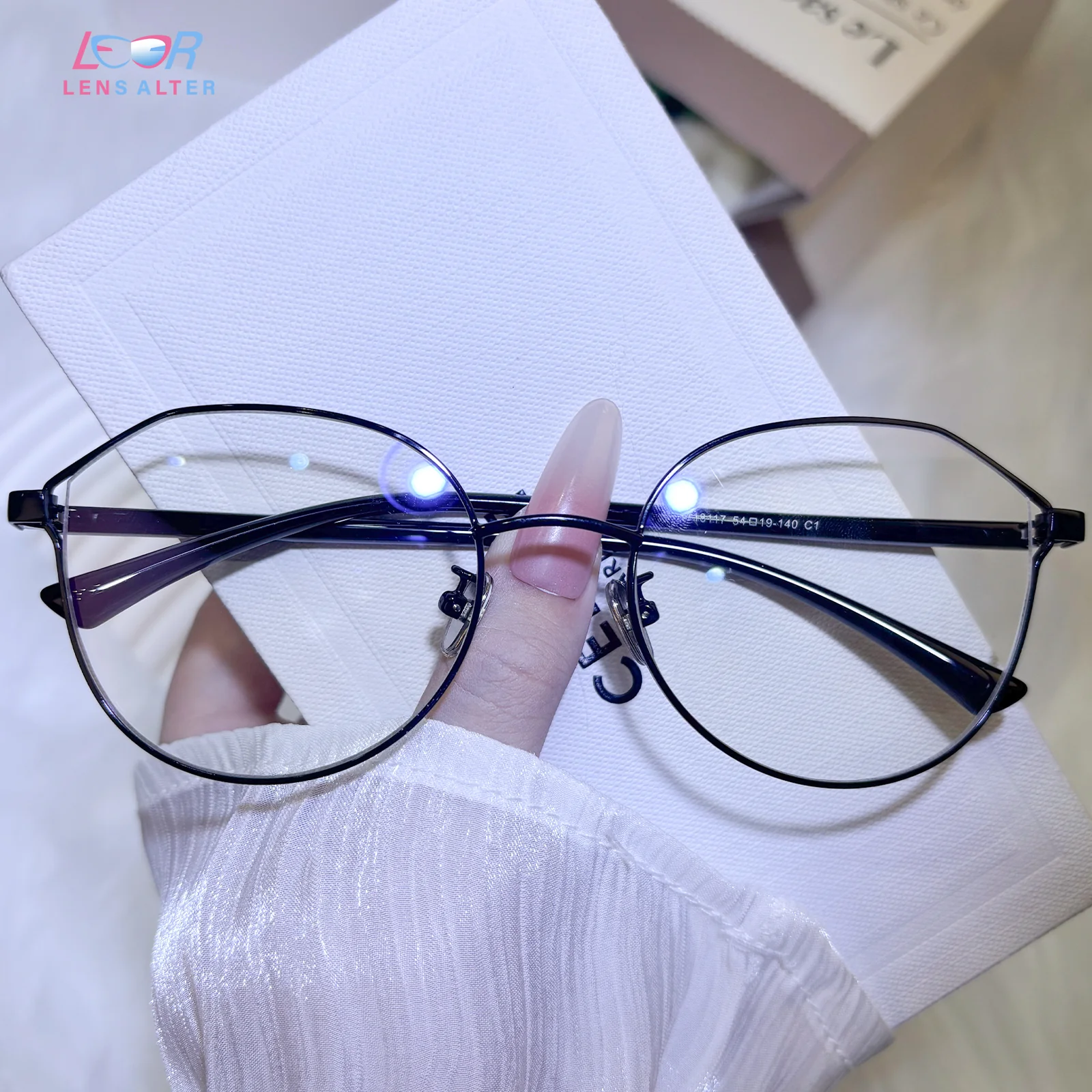 Leila Eyeglasses - Image 3