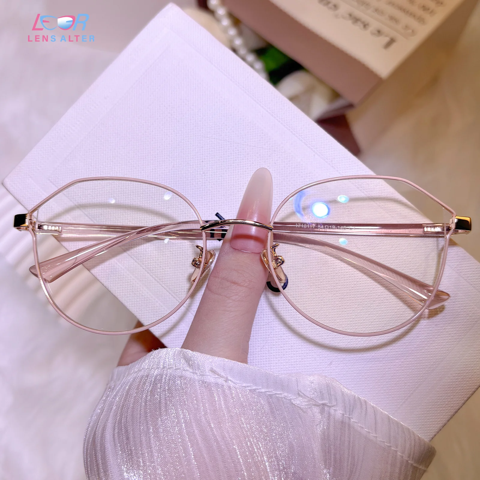 Leila Eyeglasses - Image 5