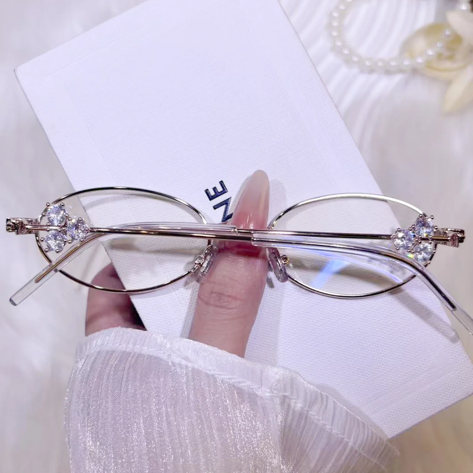 Leno Eyeglasses - Image 19