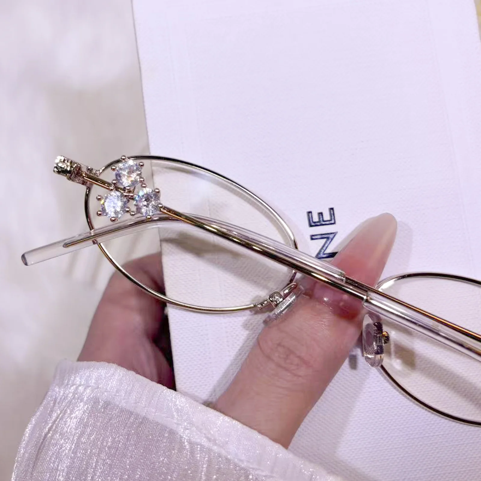 Leno Eyeglasses - Image 21