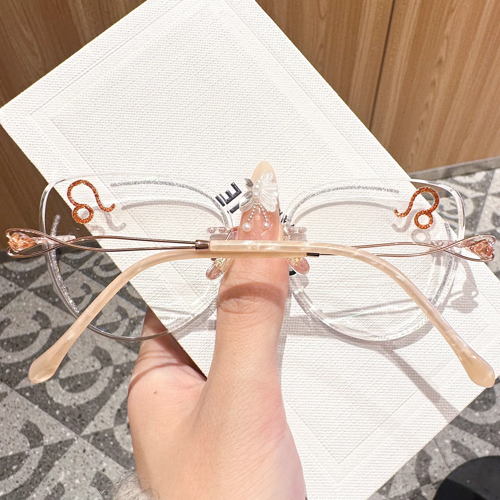 Leo Eyeglasses - Image 5