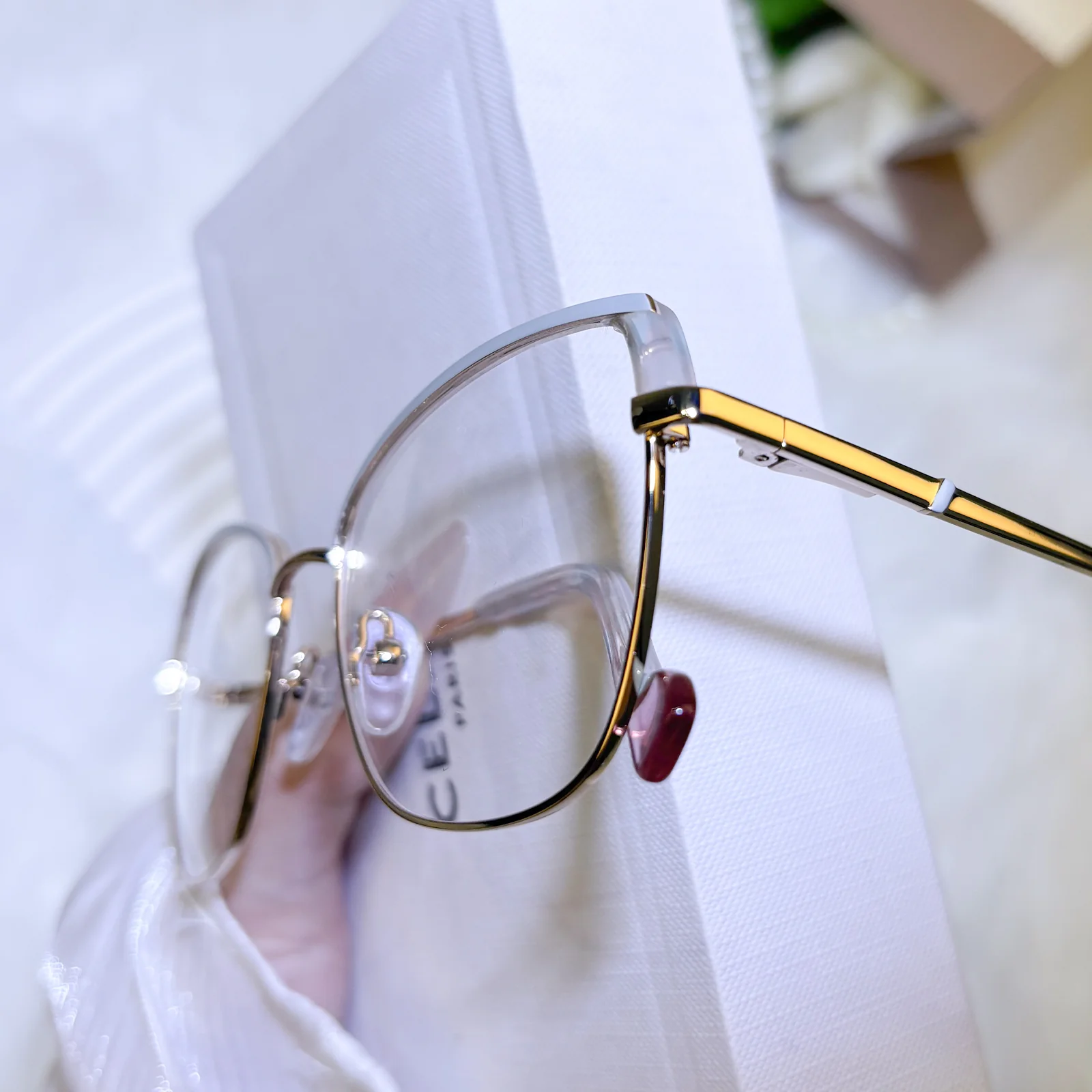 Liana Eyeglasses - Image 2