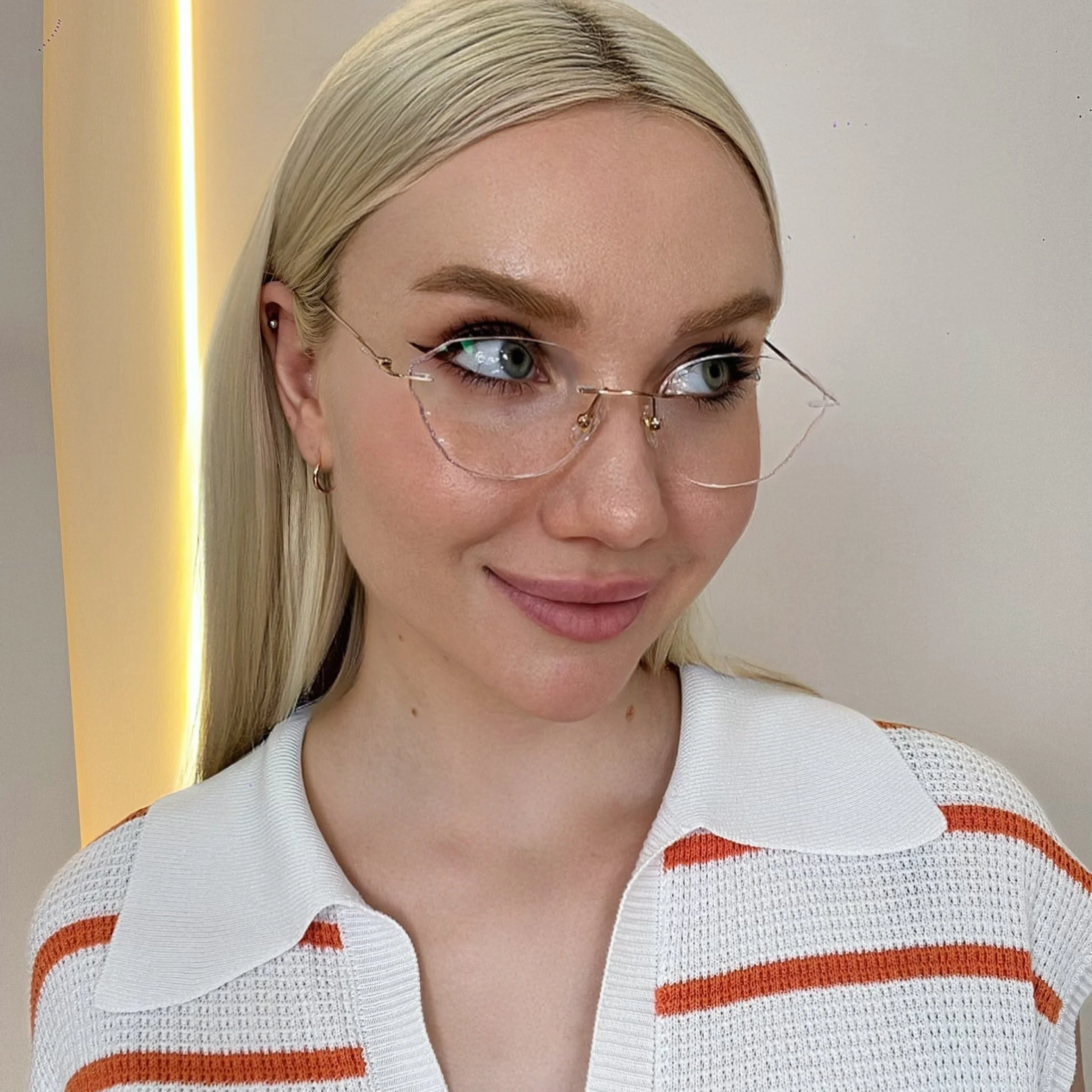 Lilith Eyeglasses - Image 2