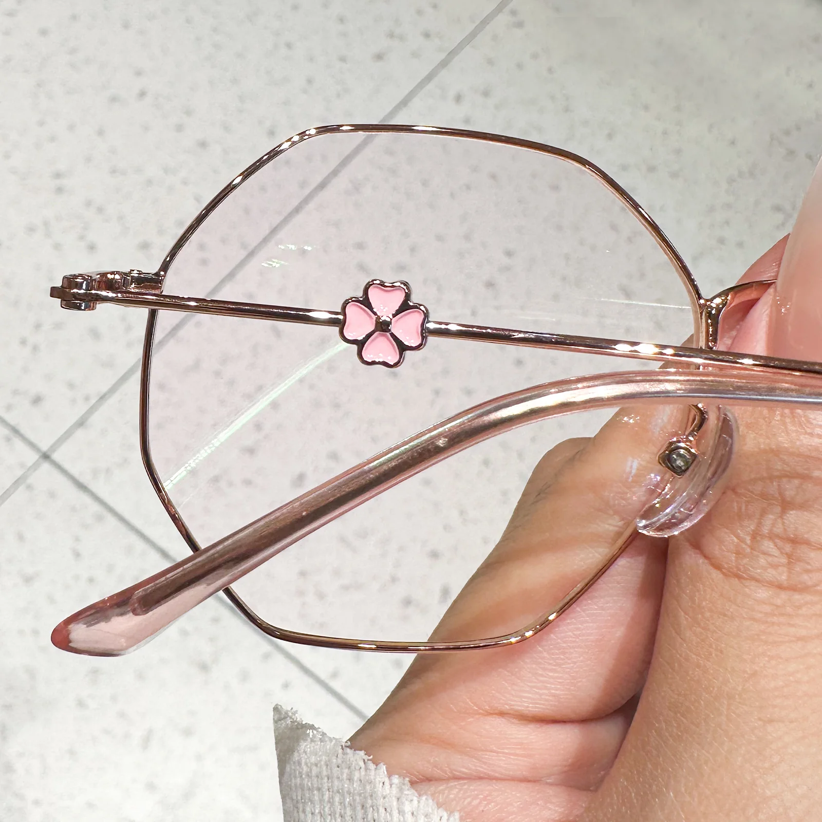 Linda Eyeglasses - Image 3