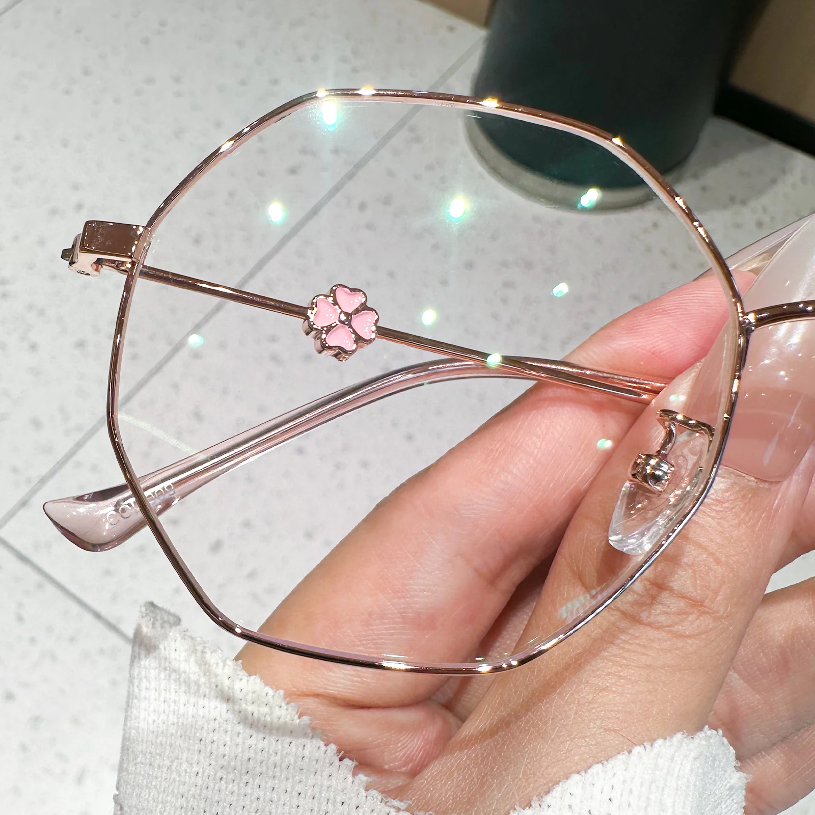 Linda Eyeglasses - Image 5