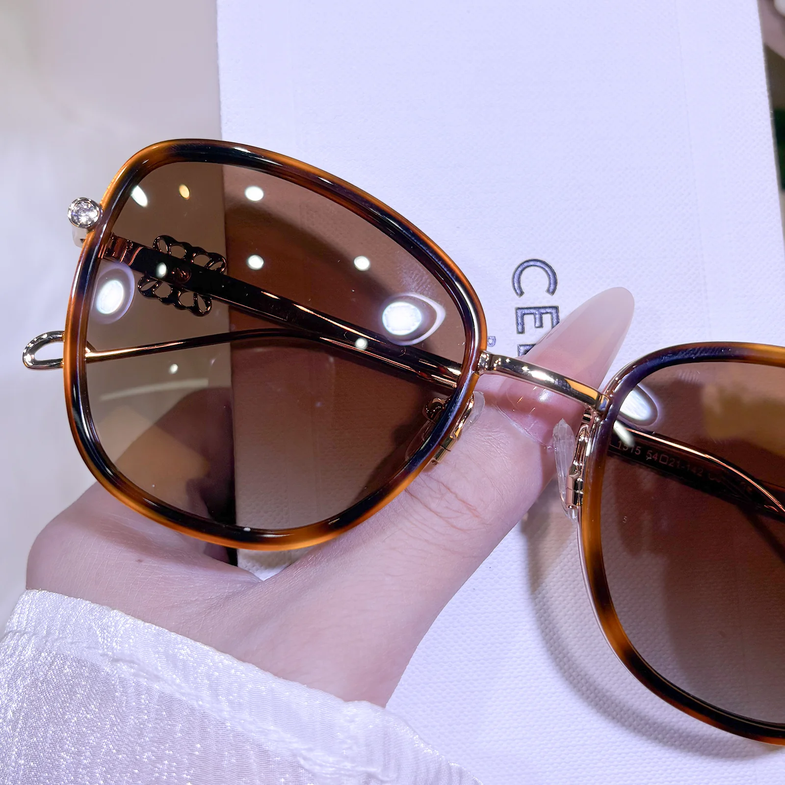 Linnea Sunglasses - Image 6