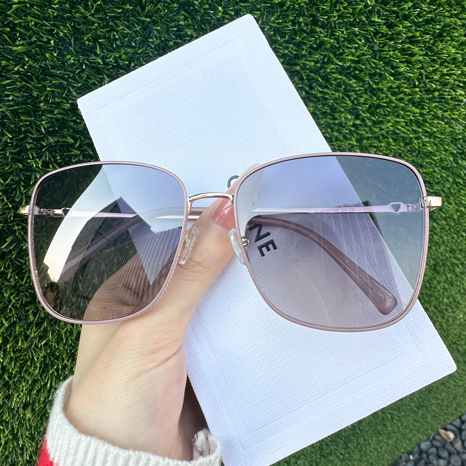 Litzy Sunglasses - Image 3
