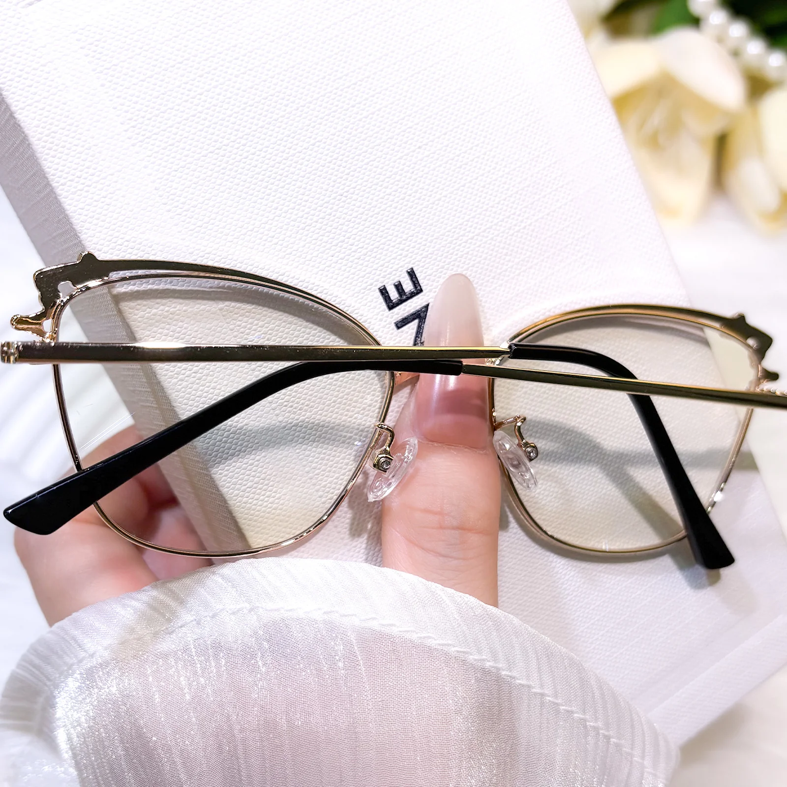 Lottie Eyeglasses - Image 5